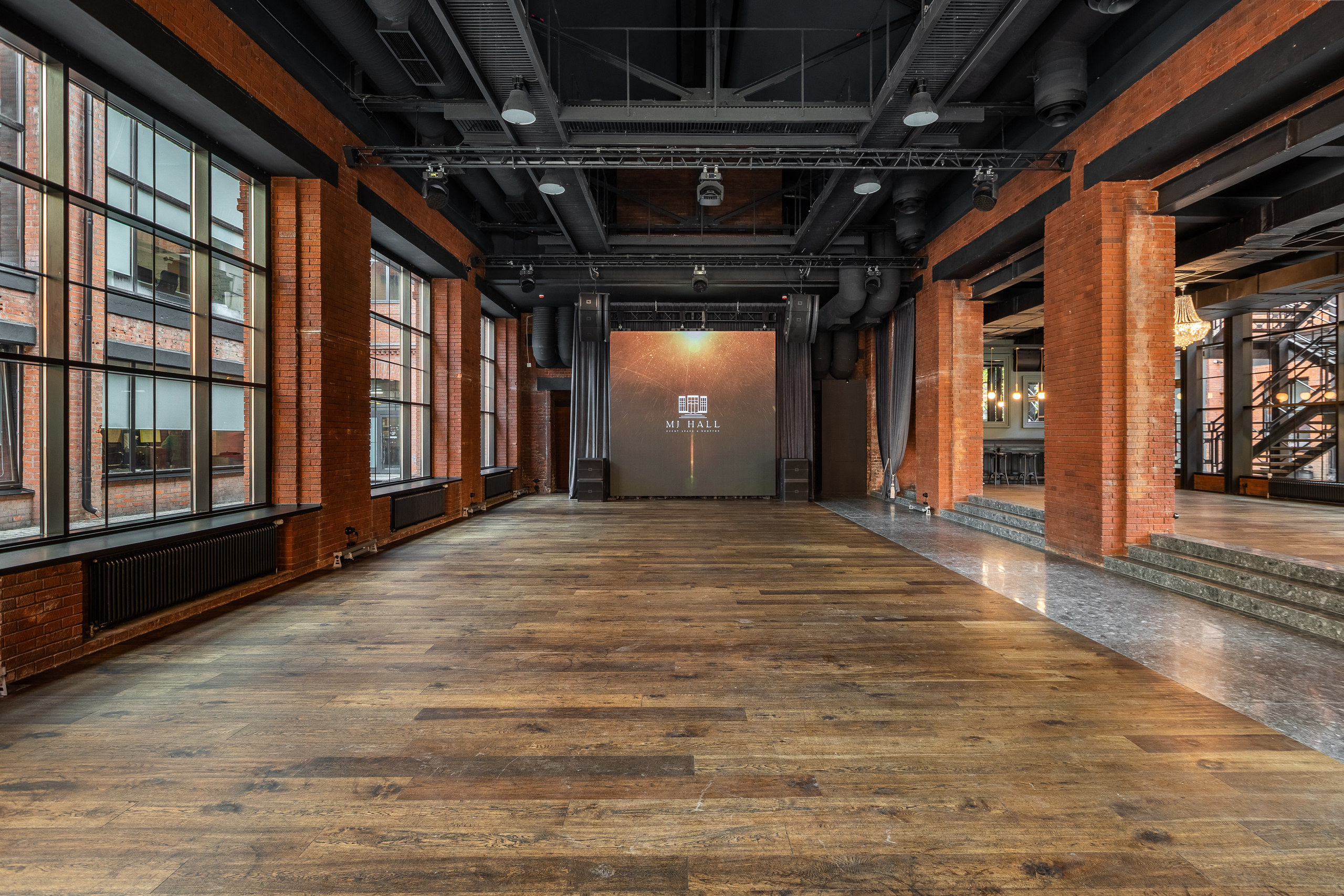 MJ Hall Москва. Интерьерный фотограф в Москве Роман Потапов