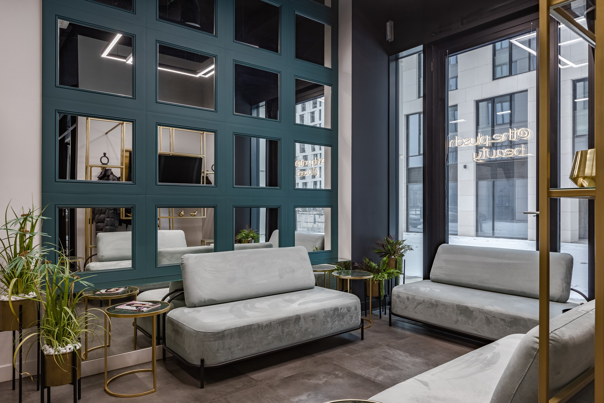 Салон Красоты Плющ. Интерьерный фотограф в Москве Роман Потапов