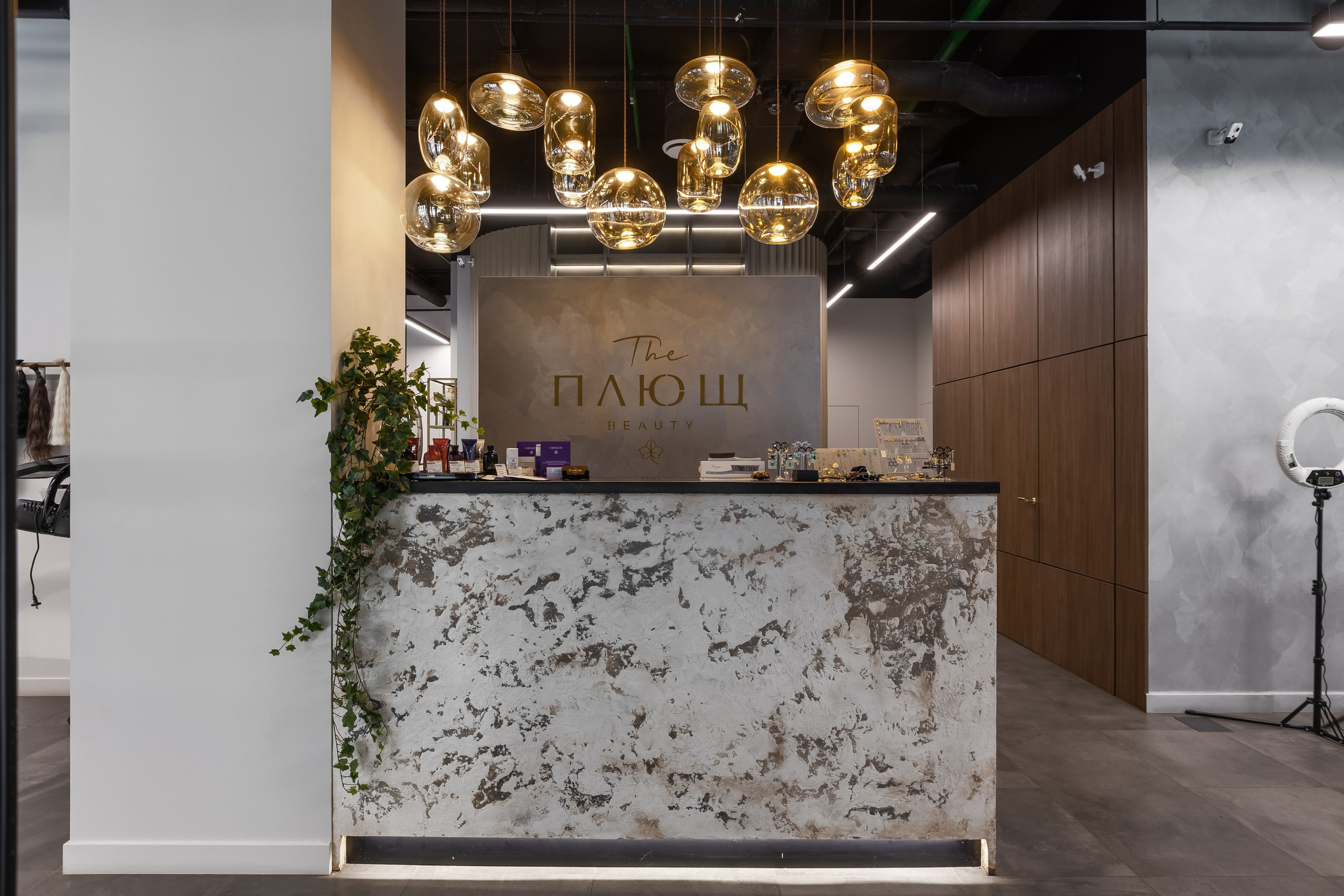 Салон Красоты Плющ. Интерьерный фотограф в Москве Роман Потапов