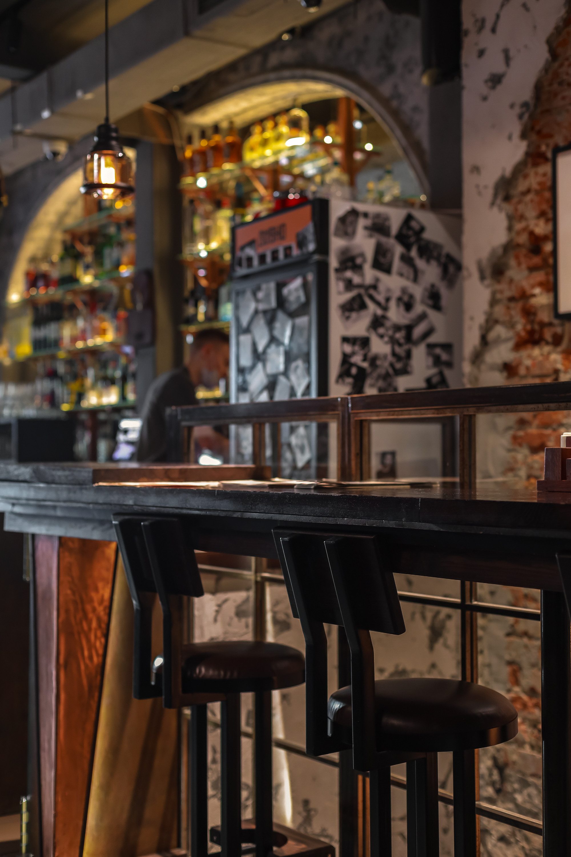 Давно. Бар на Патриарших. Интерьерный фотограф в Москве Роман Потапов