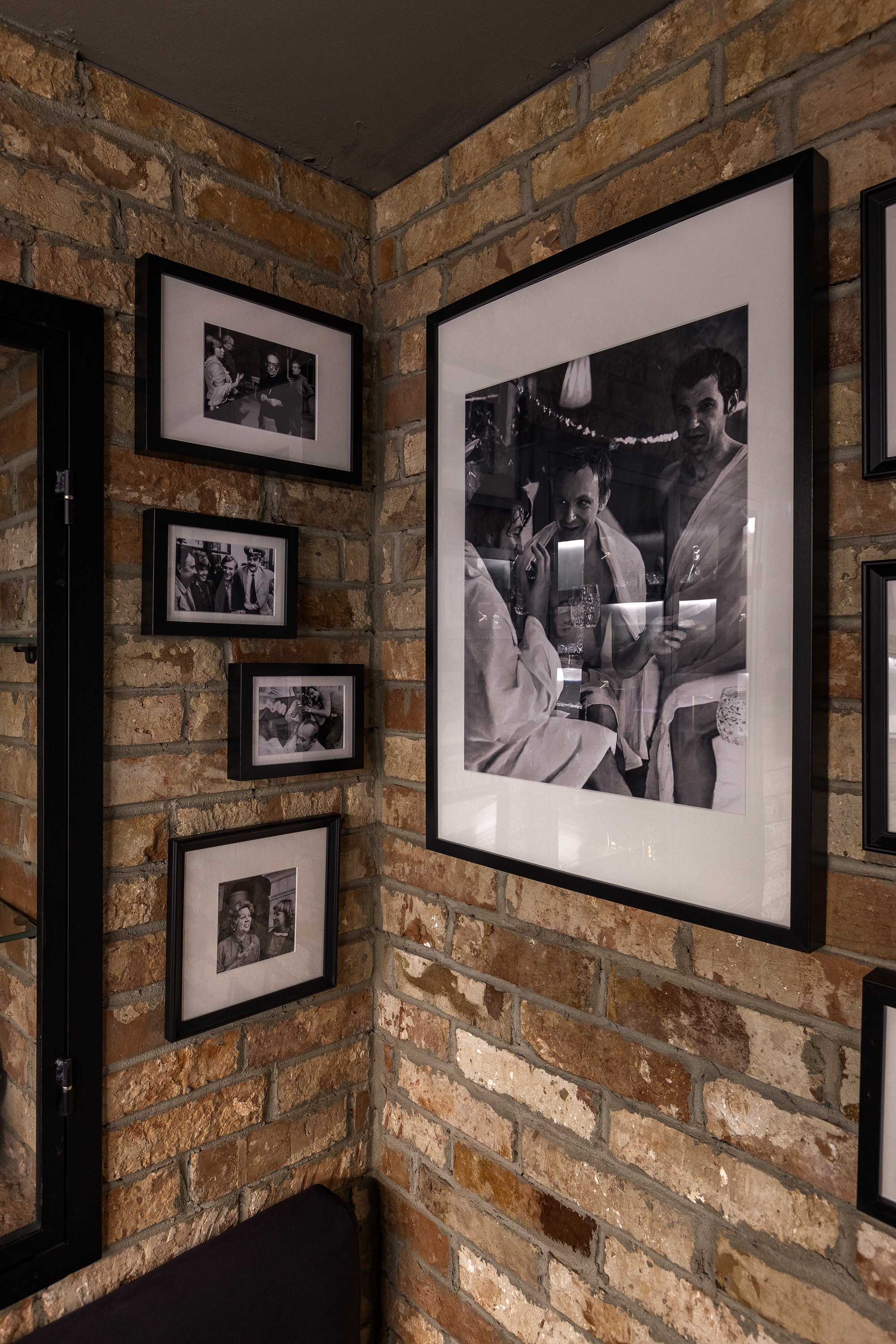 Давно. Бар на Патриарших. Интерьерный фотограф в Москве Роман Потапов