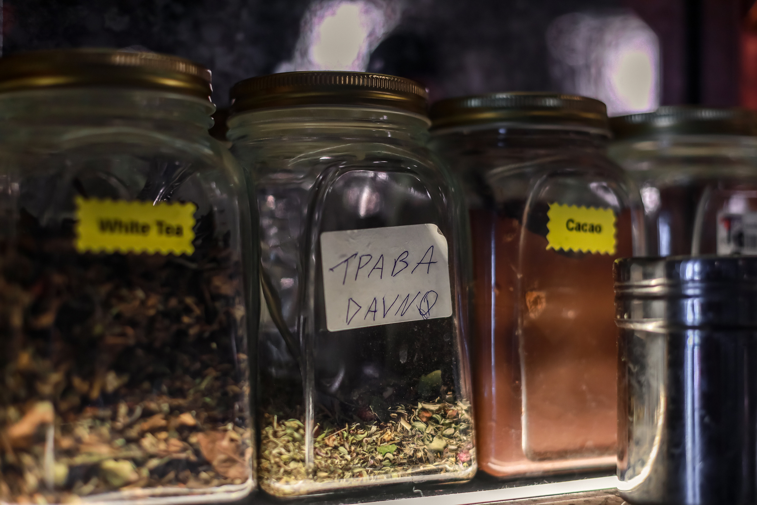 Давно. Бар на Патриарших. Интерьерный фотограф в Москве Роман Потапов