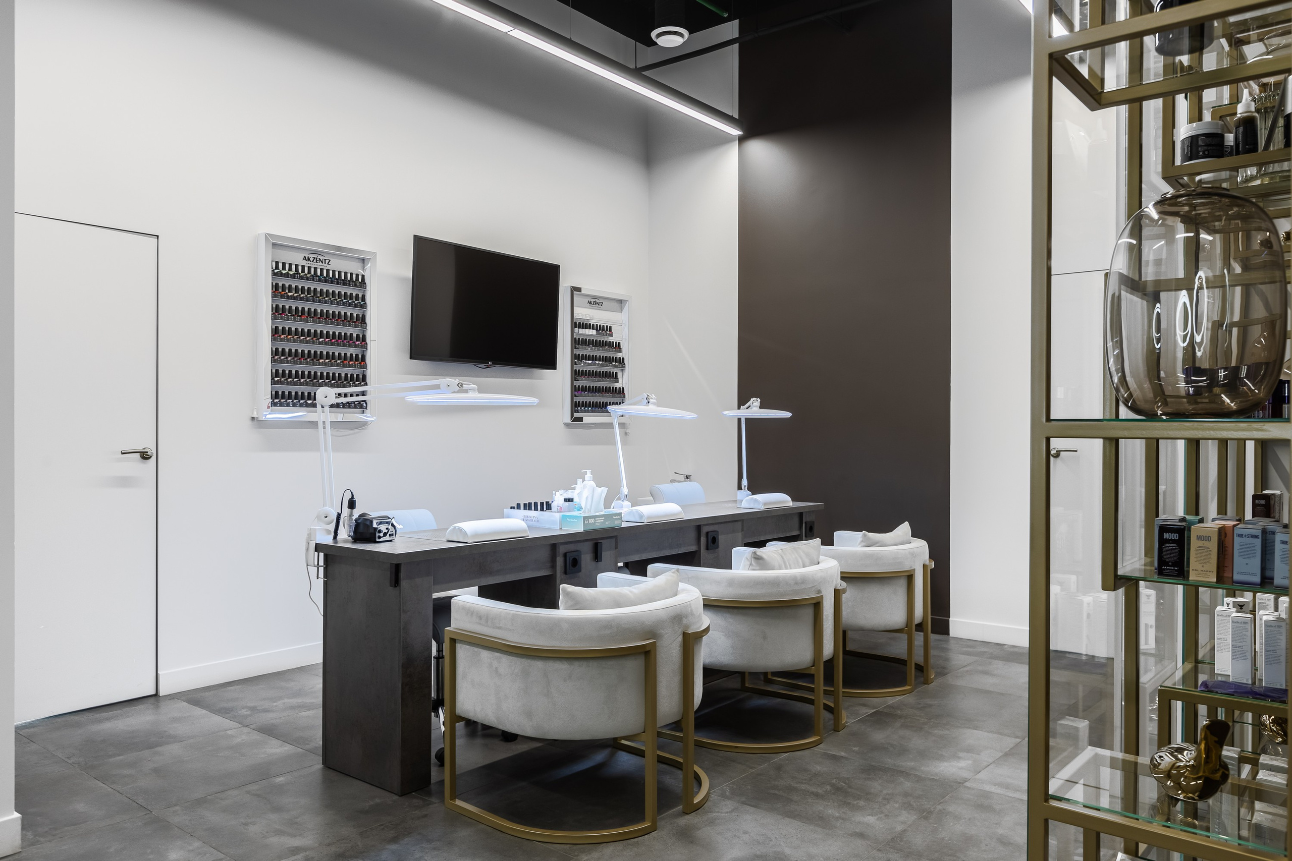 Салон Красоты Плющ. Интерьерный фотограф в Москве Роман Потапов