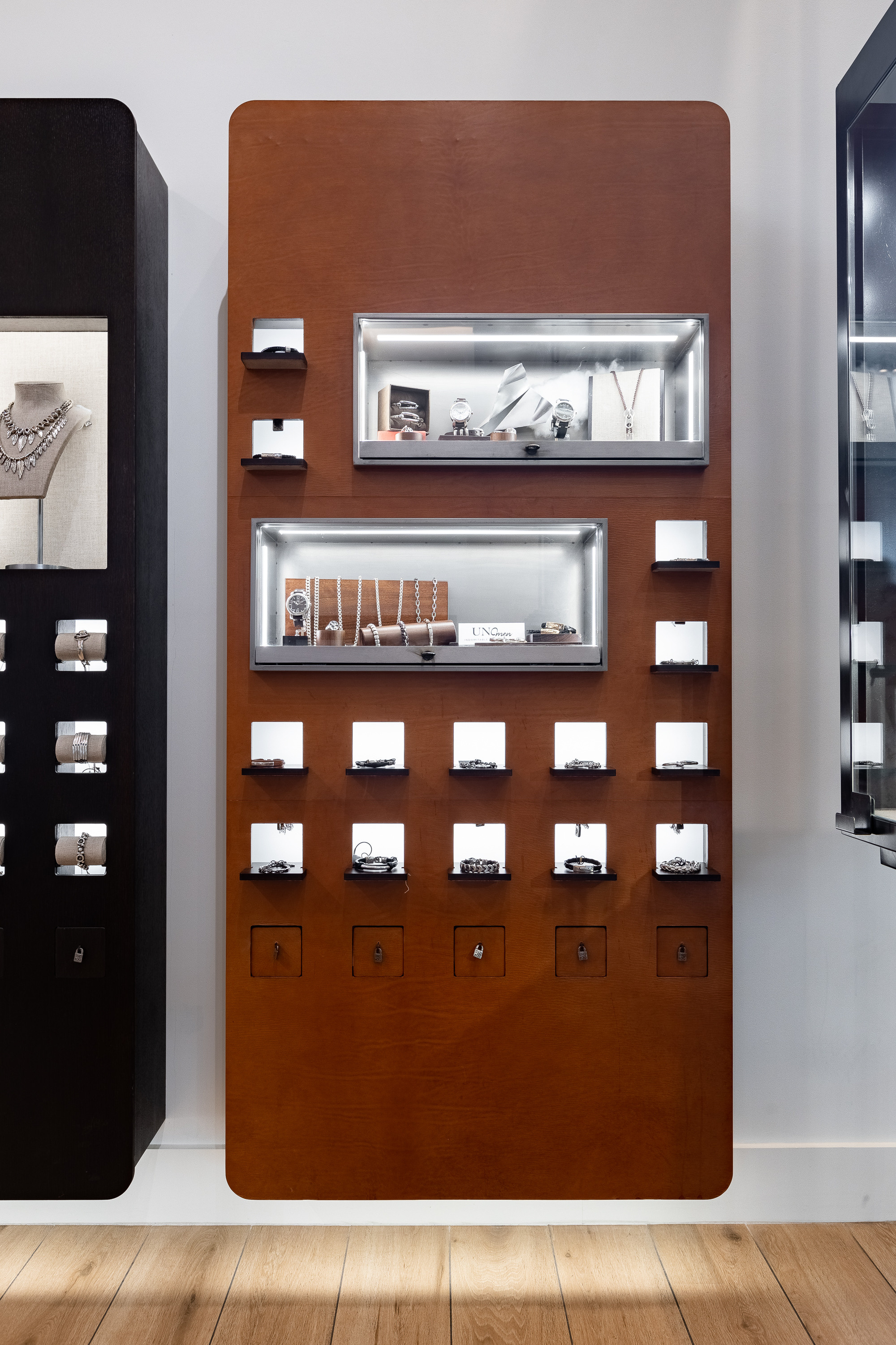 UnoDe50. Интерьерный фотограф в Москве Роман Потапов