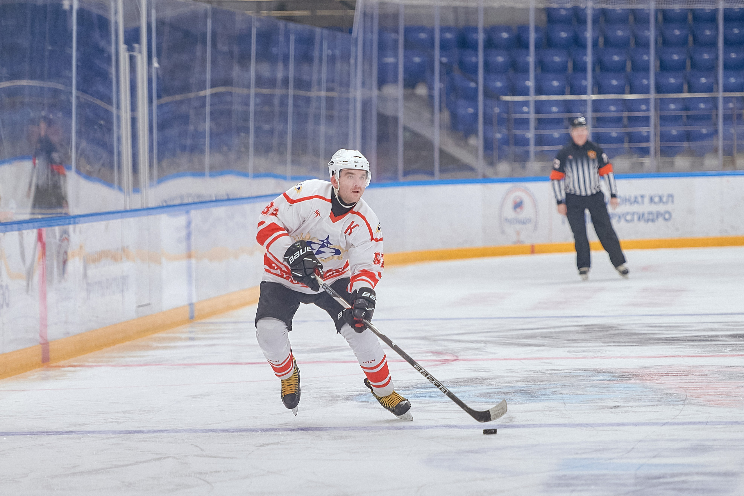 Портфолио репортажной фотосъёмки: Кристалл арена — Хоккей — РусГидро. Фотограф Яковлев Роман — Красноярск