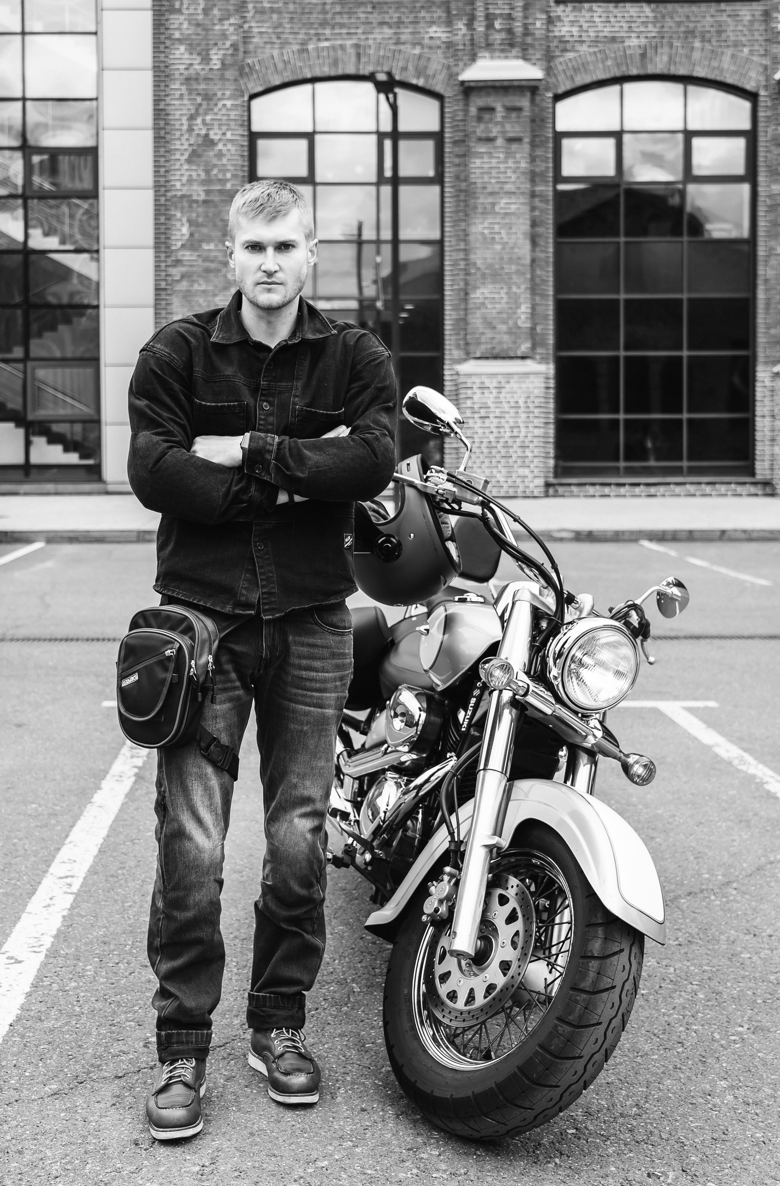 Олег и Сузуки. Наталия Фролова. Фотограф. Москва