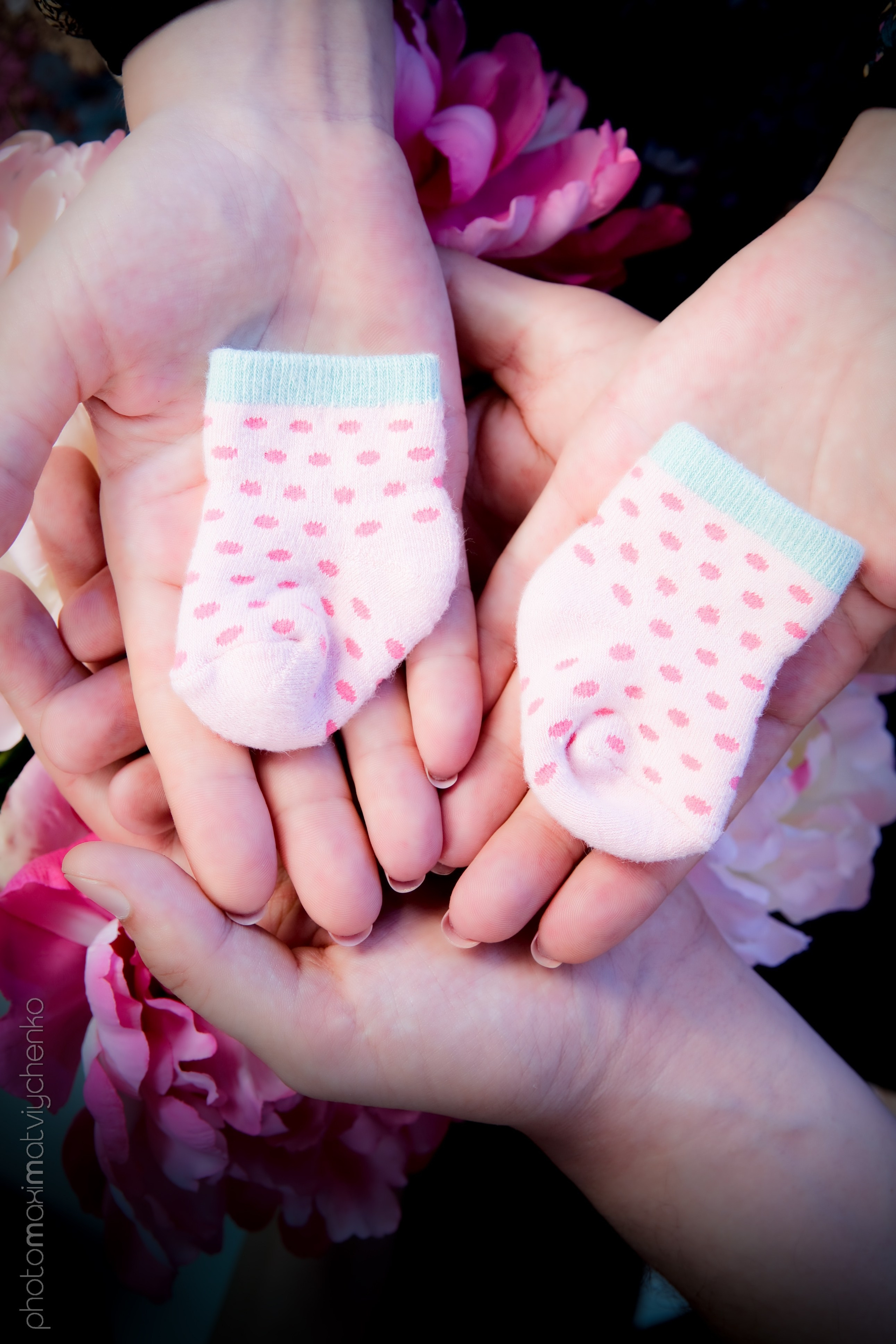 Фотосессия во время беременности от студии Love Story. Максим Матвийченко и Виктория Басова профессионалы своего дела