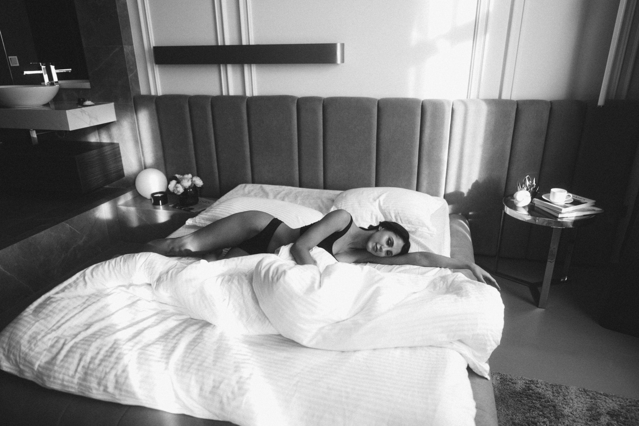 Фотосессия с Яной в апартаментах в Казани