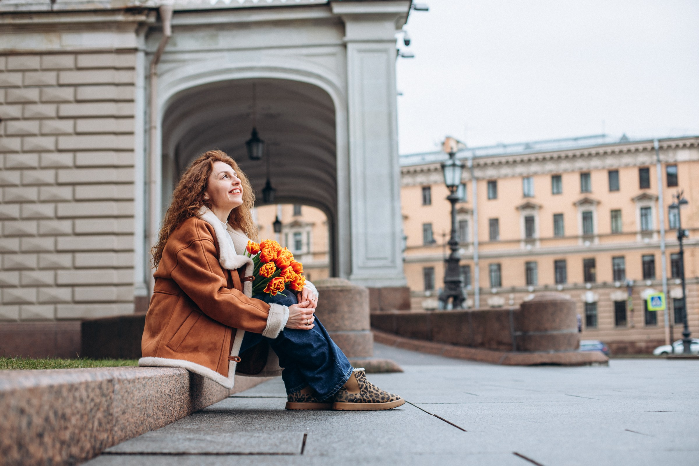 Александр и Юлия в марте. Фотопрогулка в Петербурге. Индивидуальный и семейный фотограф в Санкт-Петербурге
