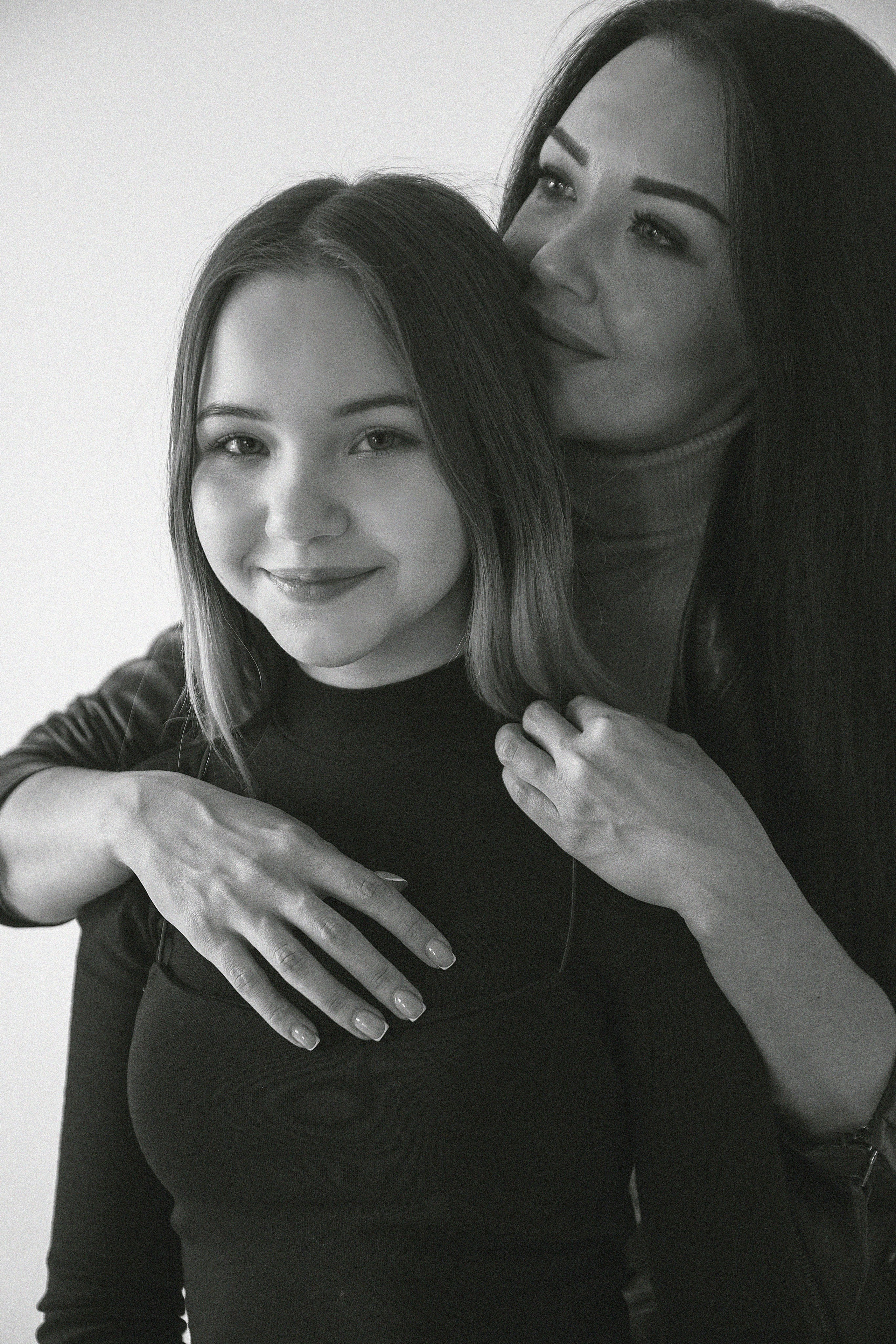 Фотосессия Милены в фотостудии Пространство. Свадебный, семейный и портретный фотограф в Алматы, Костанай