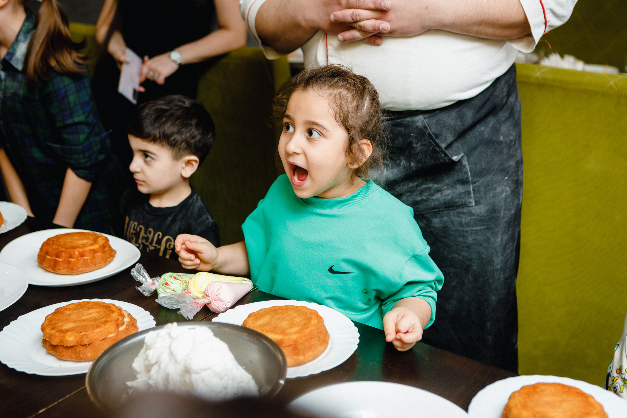 Алина 11 лет. Кафе «Четыре сыра». Фотографы в городе Волгограде — Людмила Агеева и Алексей Околелов
