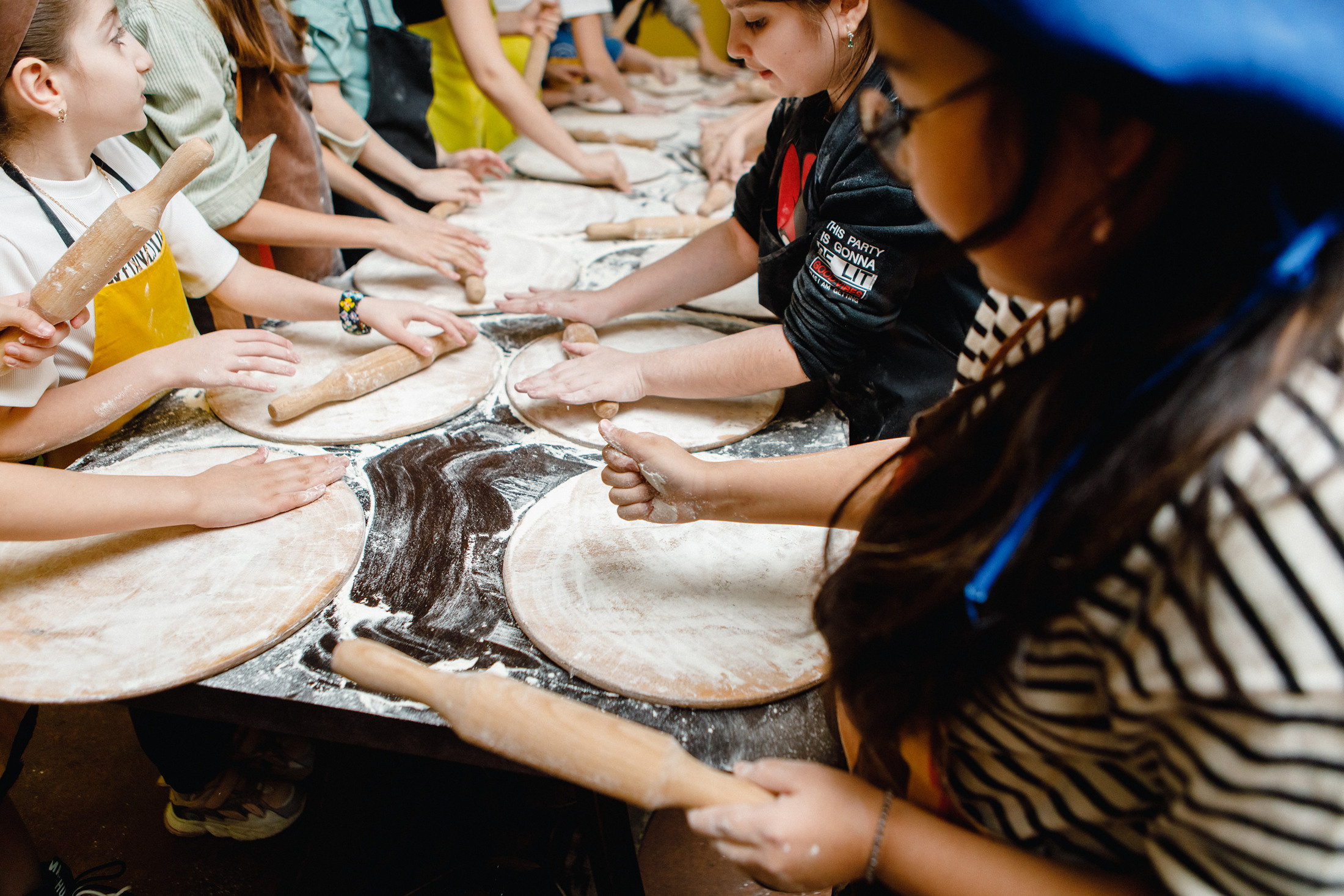 Алина 11 лет. Кафе «Четыре сыра». Фотографы в городе Волгограде — Людмила Агеева и Алексей Околелов