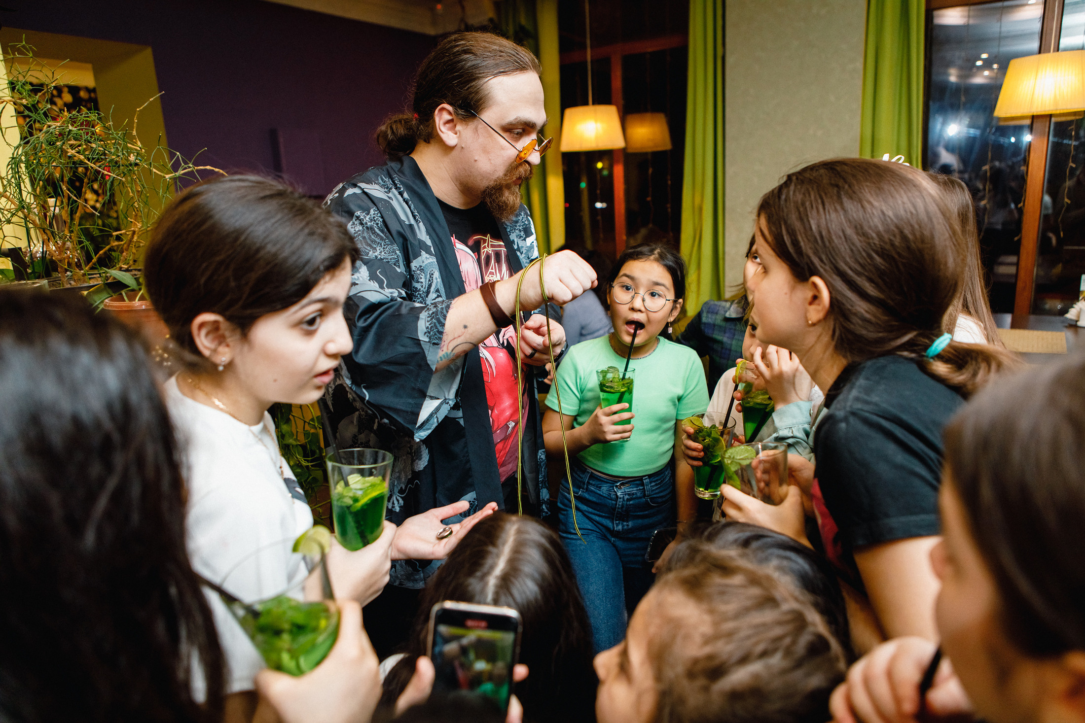 Алина 11 лет. Кафе «Четыре сыра». Фотографы в городе Волгограде — Людмила Агеева и Алексей Околелов