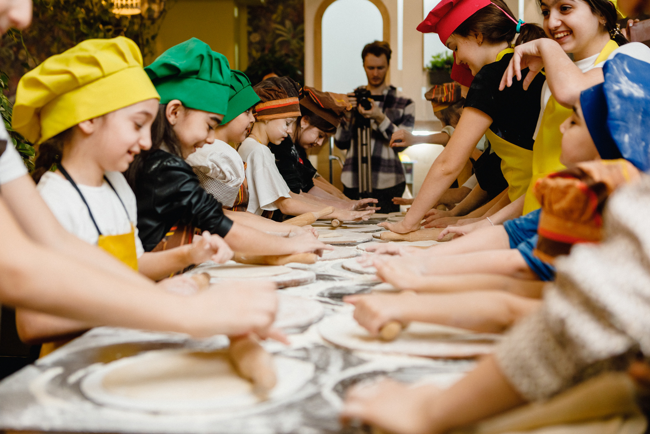Алина 11 лет. Кафе «Четыре сыра». Фотографы в городе Волгограде — Людмила Агеева и Алексей Околелов