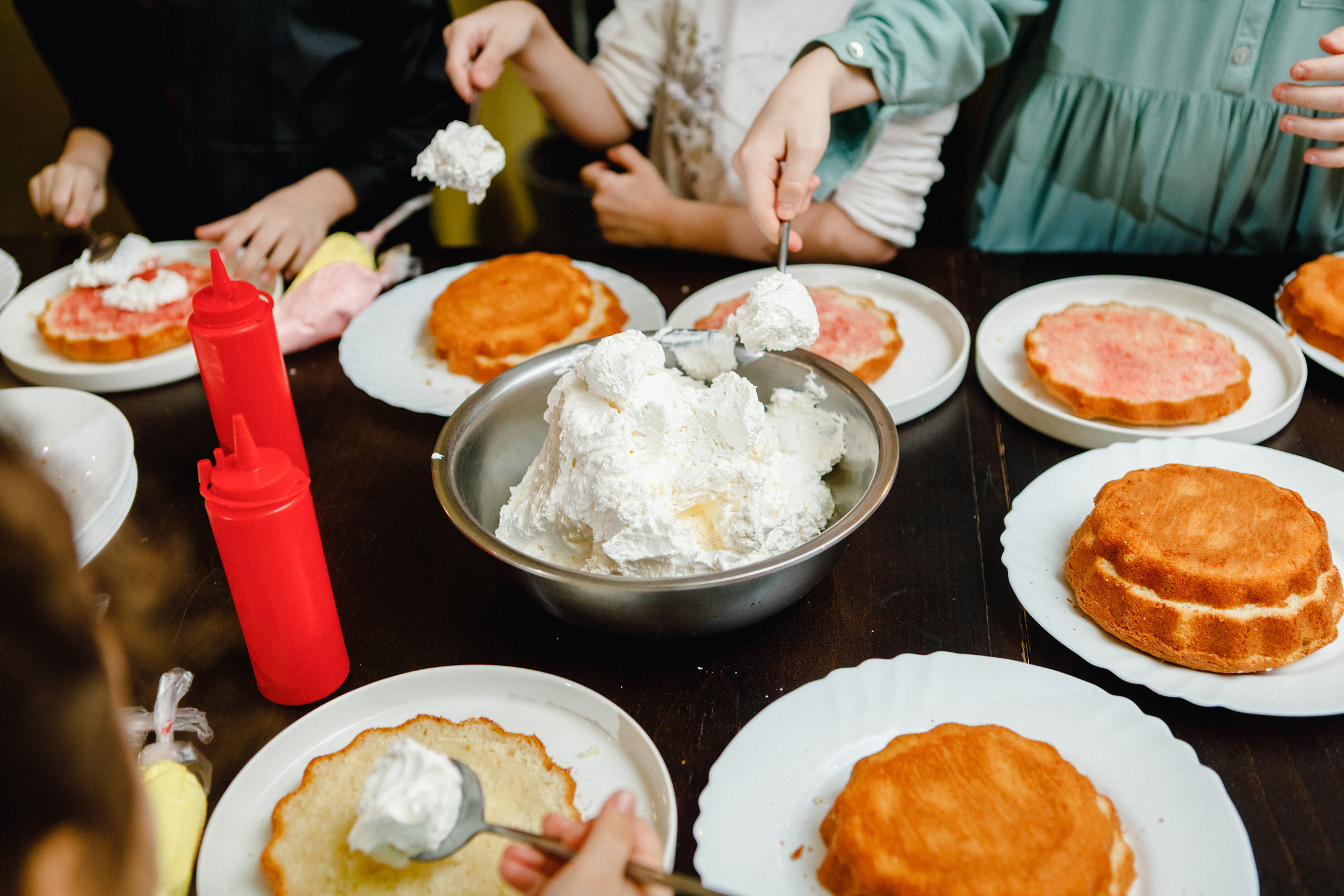 Алина 11 лет. Кафе «Четыре сыра». Фотографы в городе Волгограде — Людмила Агеева и Алексей Околелов