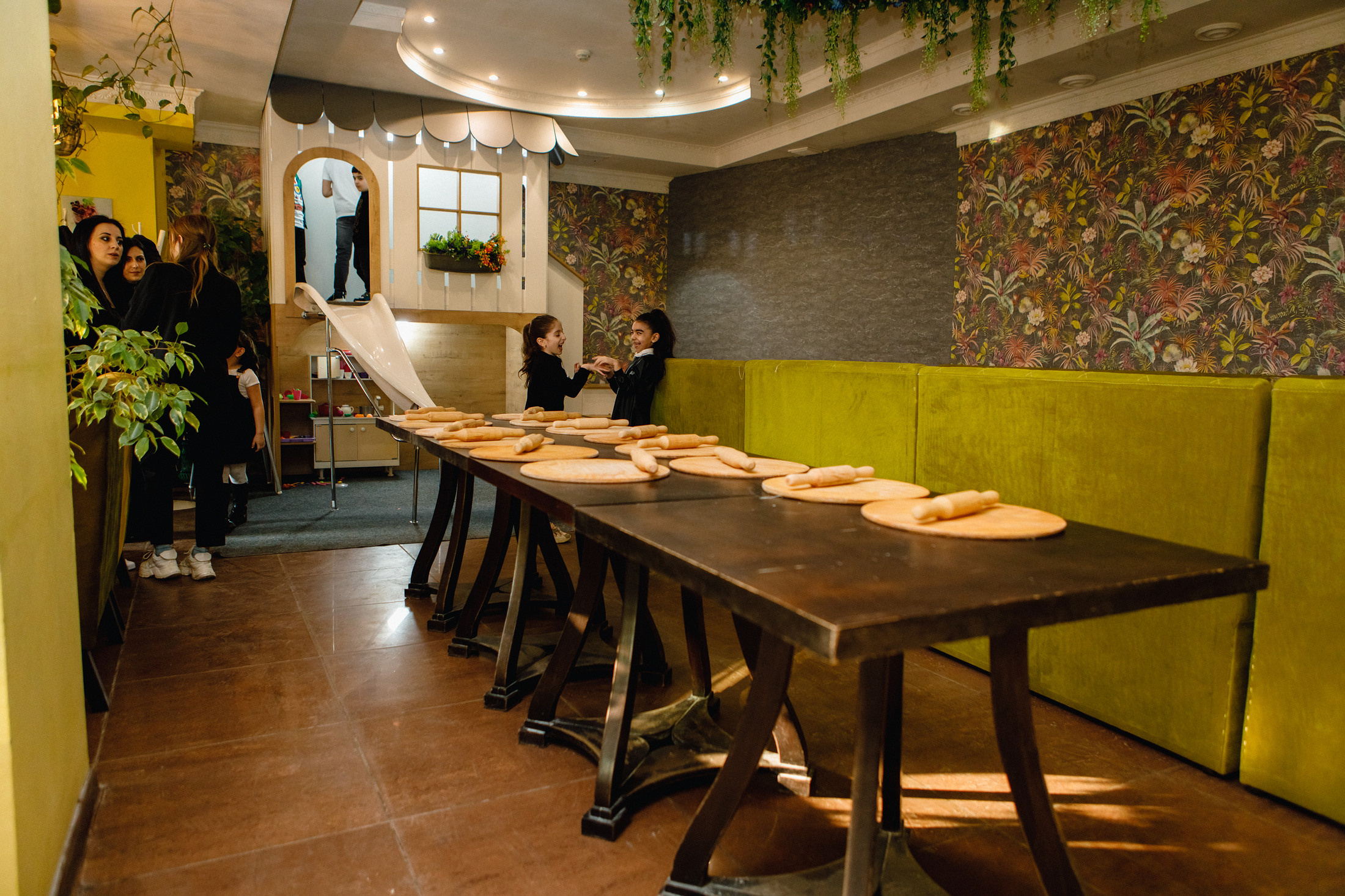 Алина 11 лет. Кафе «Четыре сыра». Фотографы в городе Волгограде — Людмила Агеева и Алексей Околелов