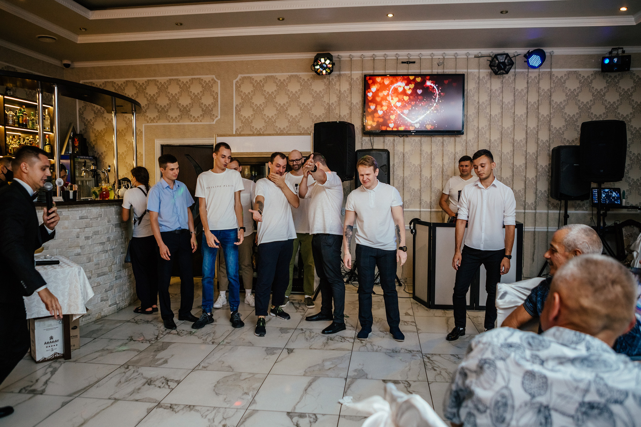 Михаил и Екатерина. Фотографы в городе Волгограде — Людмила Агеева и Алексей Околелов