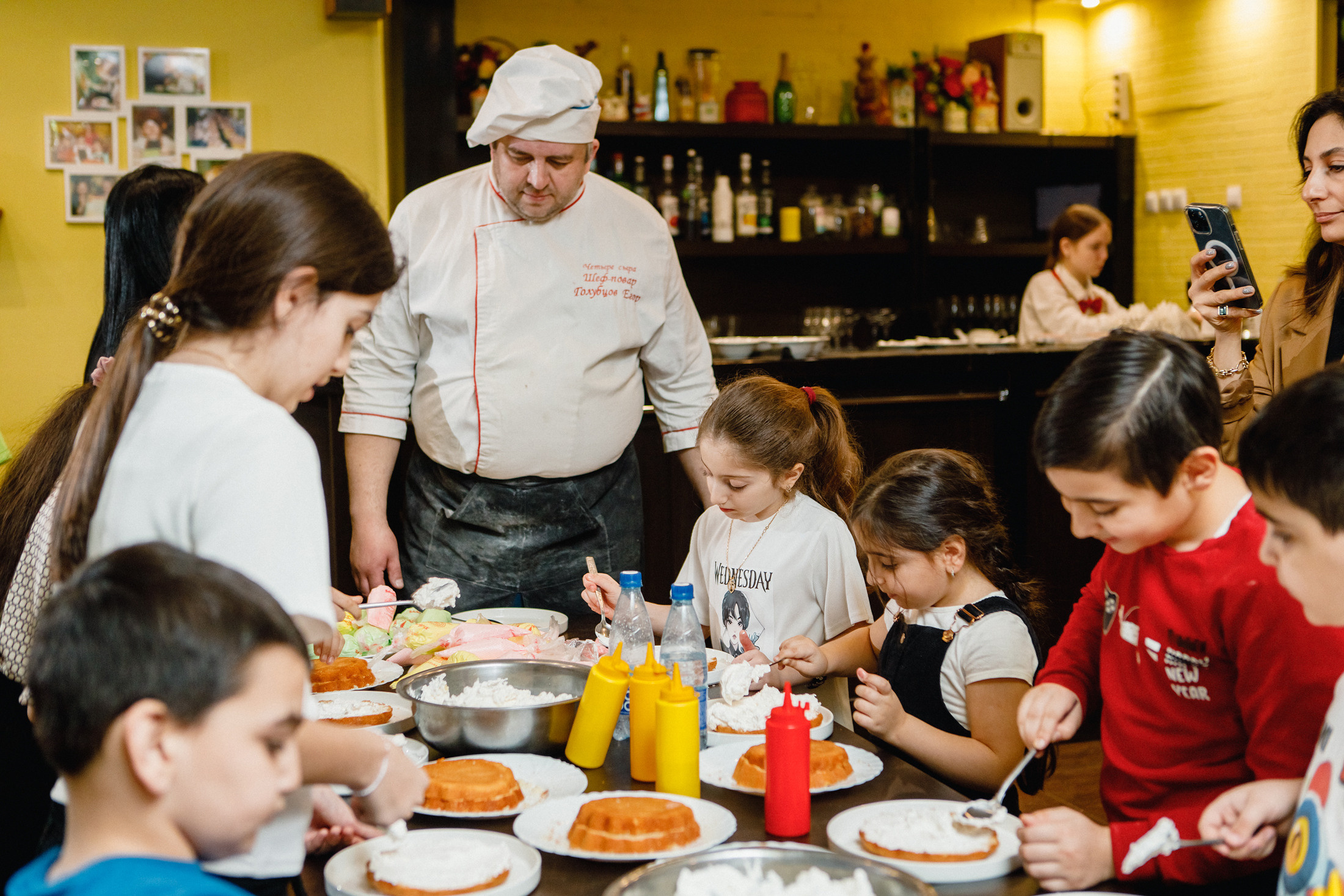 Алина 11 лет. Кафе «Четыре сыра». Фотографы в городе Волгограде — Людмила Агеева и Алексей Околелов