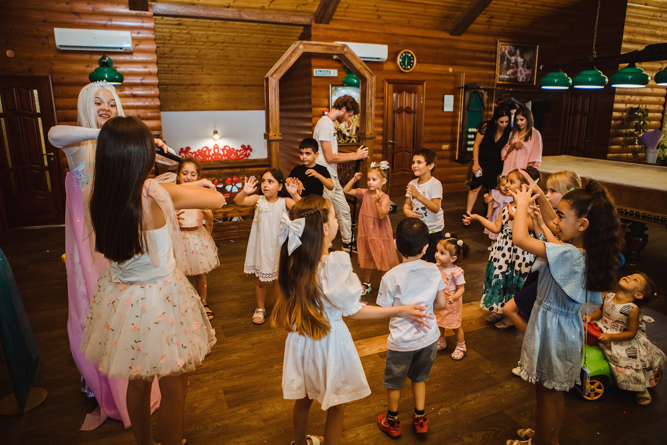 Адриана 6 лет. Теремок. Фотографы в городе Волгограде — Людмила Агеева и Алексей Околелов