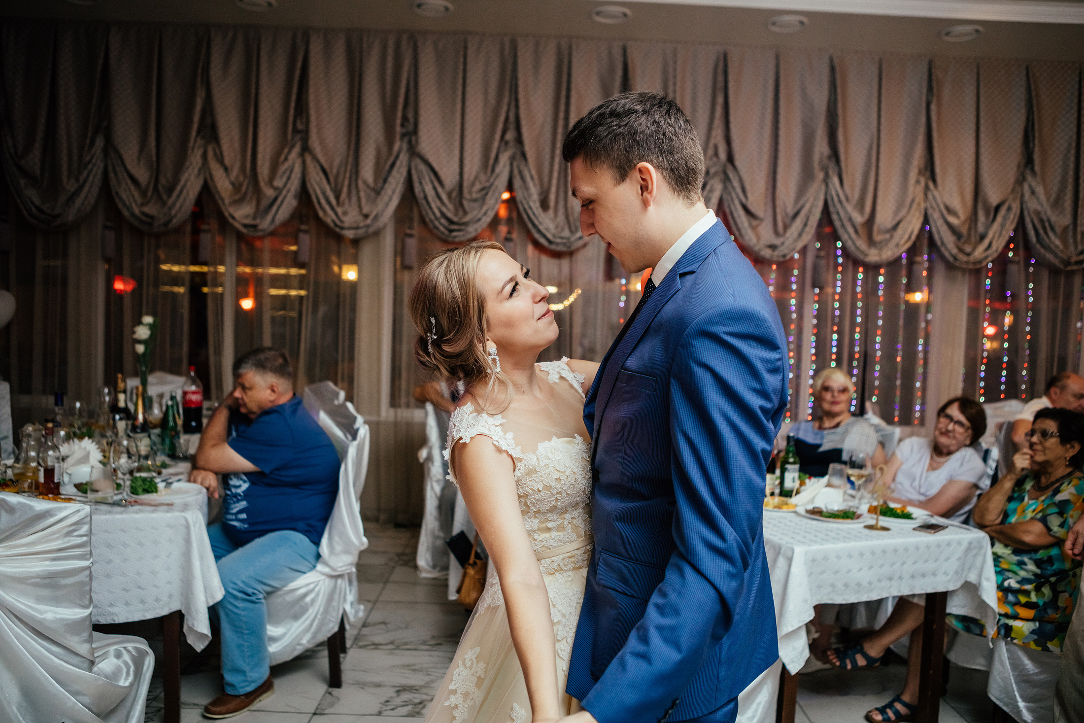 Михаил и Екатерина. Фотографы в городе Волгограде — Людмила Агеева и Алексей Околелов