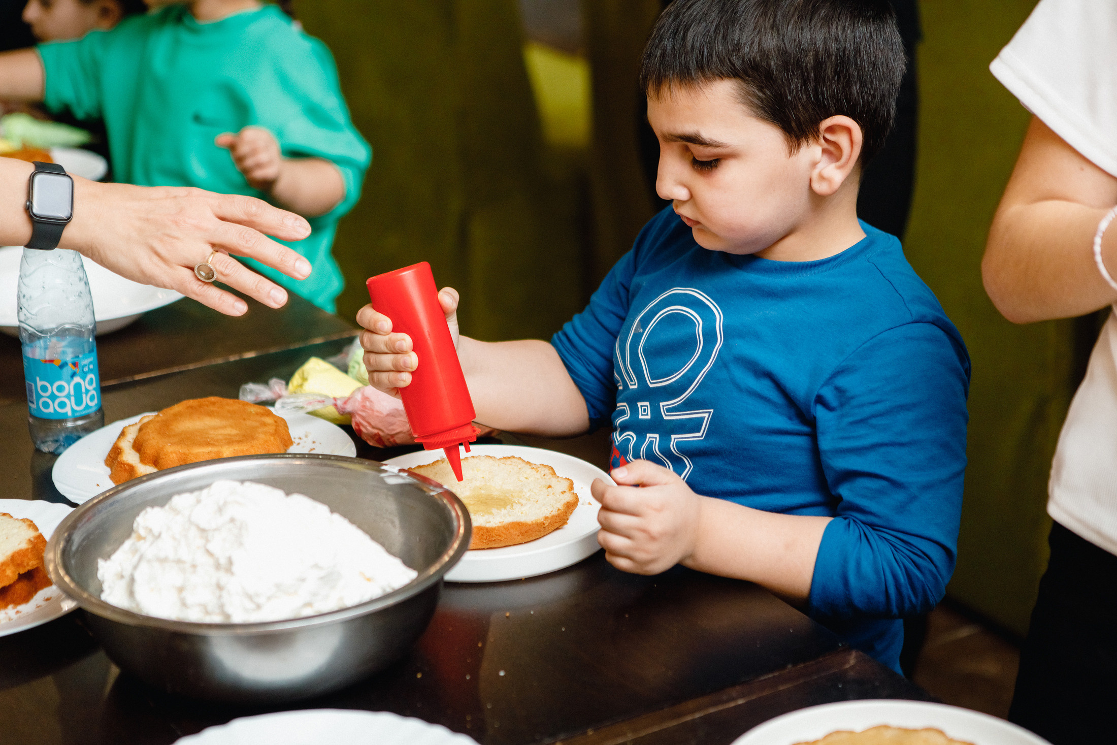 Алина 11 лет. Кафе «Четыре сыра». Фотографы в городе Волгограде — Людмила Агеева и Алексей Околелов
