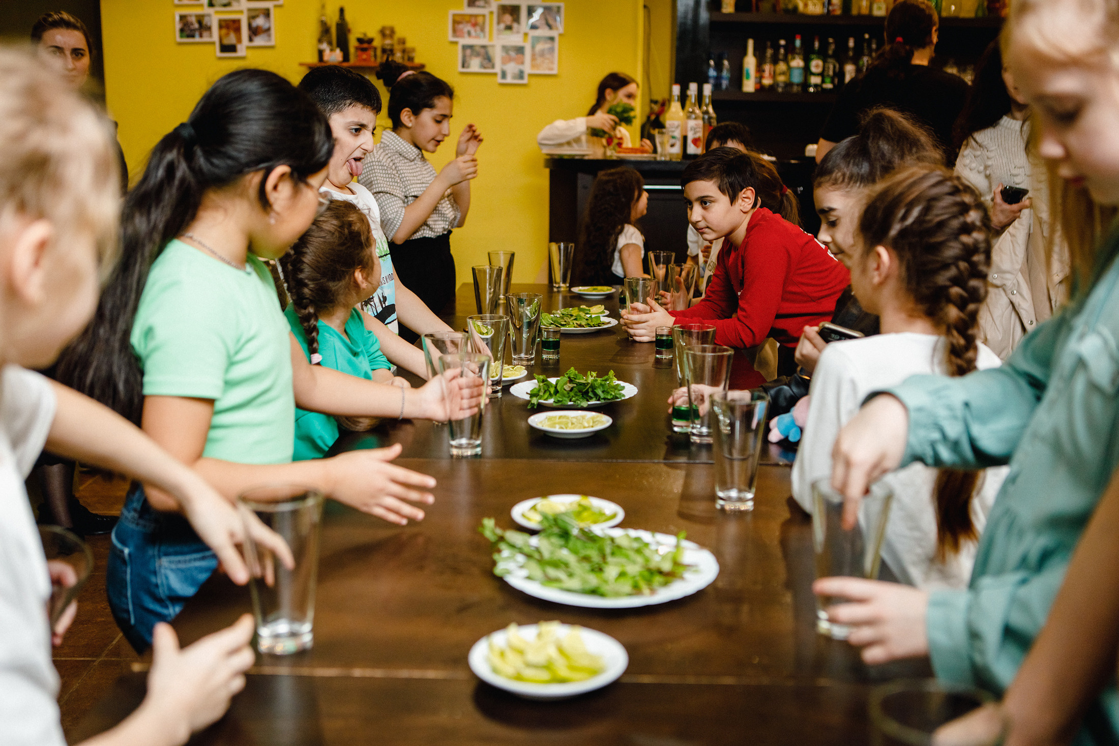 Алина 11 лет. Кафе «Четыре сыра». Фотографы в городе Волгограде — Людмила Агеева и Алексей Околелов