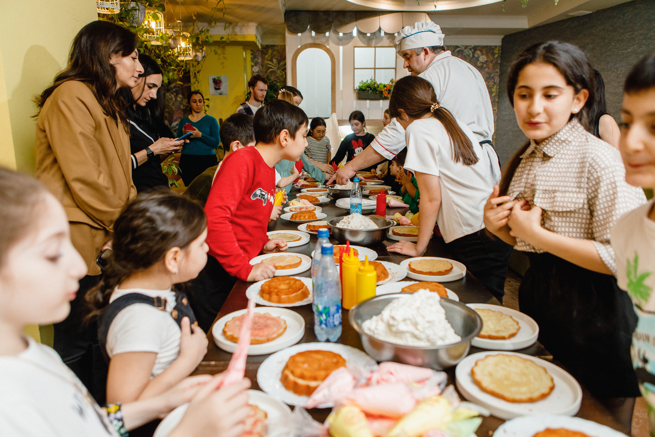 Алина 11 лет. Кафе «Четыре сыра». Фотографы в городе Волгограде — Людмила Агеева и Алексей Околелов