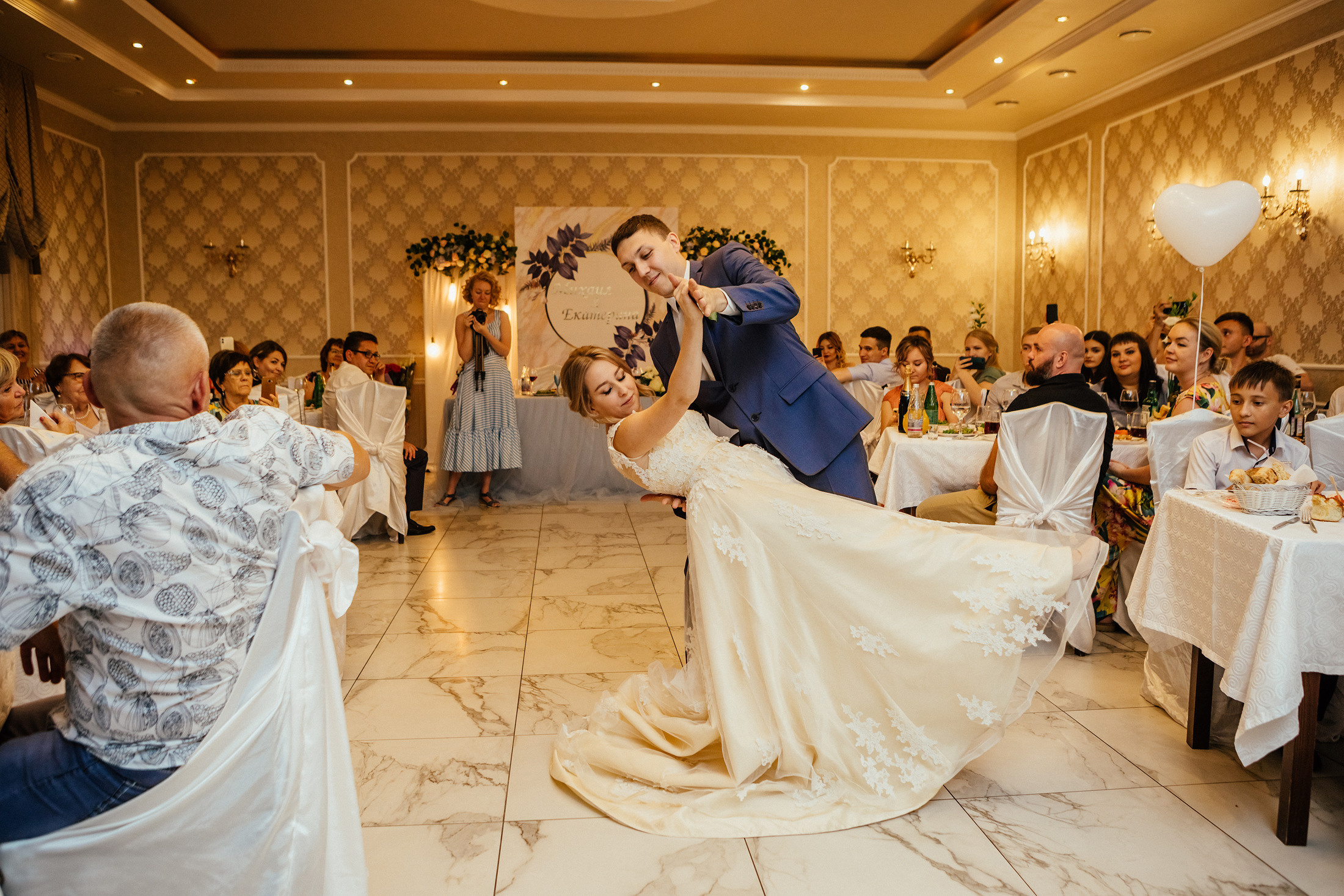 Михаил и Екатерина. Фотографы в городе Волгограде — Людмила Агеева и Алексей Околелов