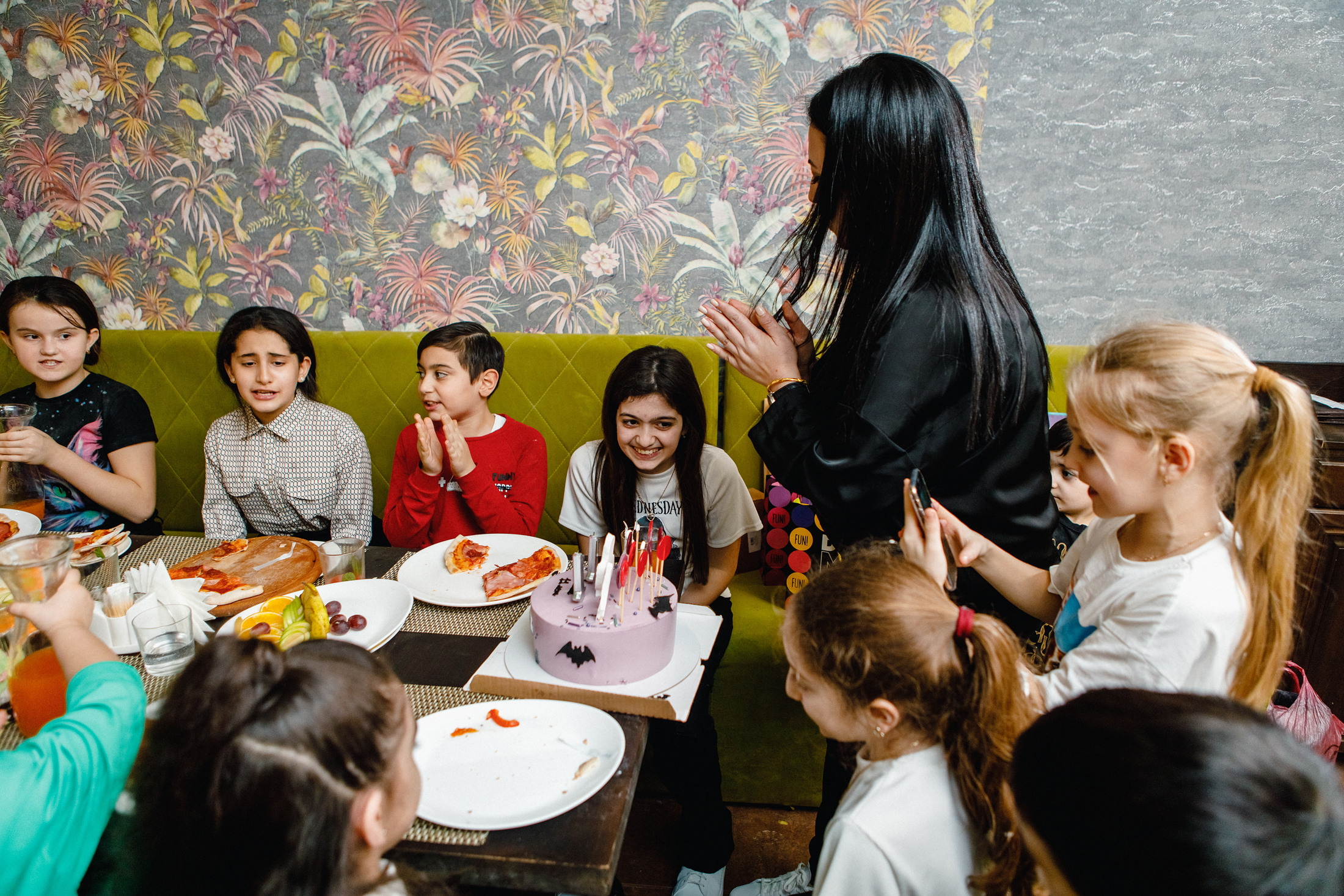 Алина 11 лет. Кафе «Четыре сыра». Фотографы в городе Волгограде — Людмила Агеева и Алексей Околелов
