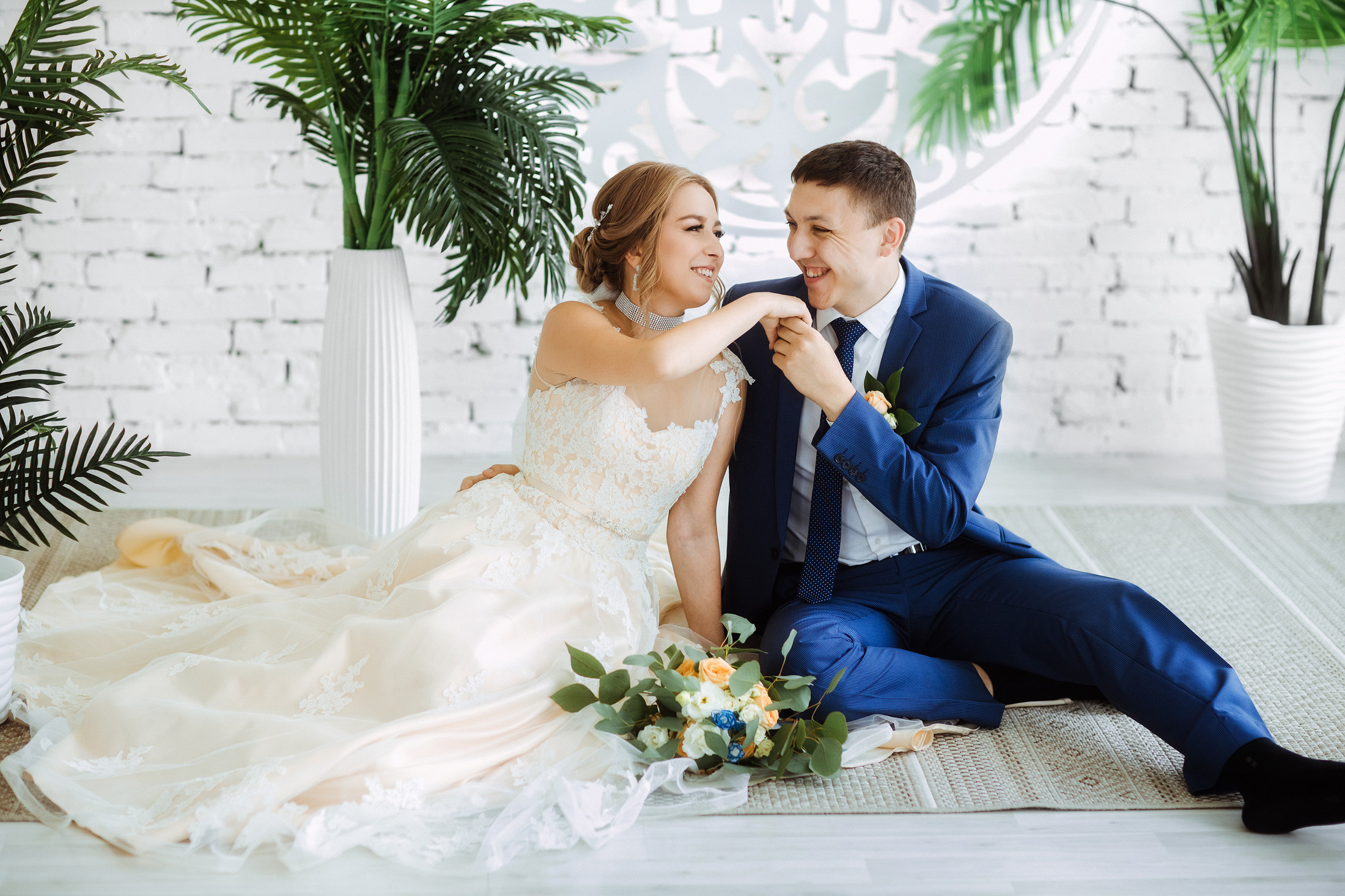 Михаил и Екатерина. Фотографы в городе Волгограде — Людмила Агеева и Алексей Околелов