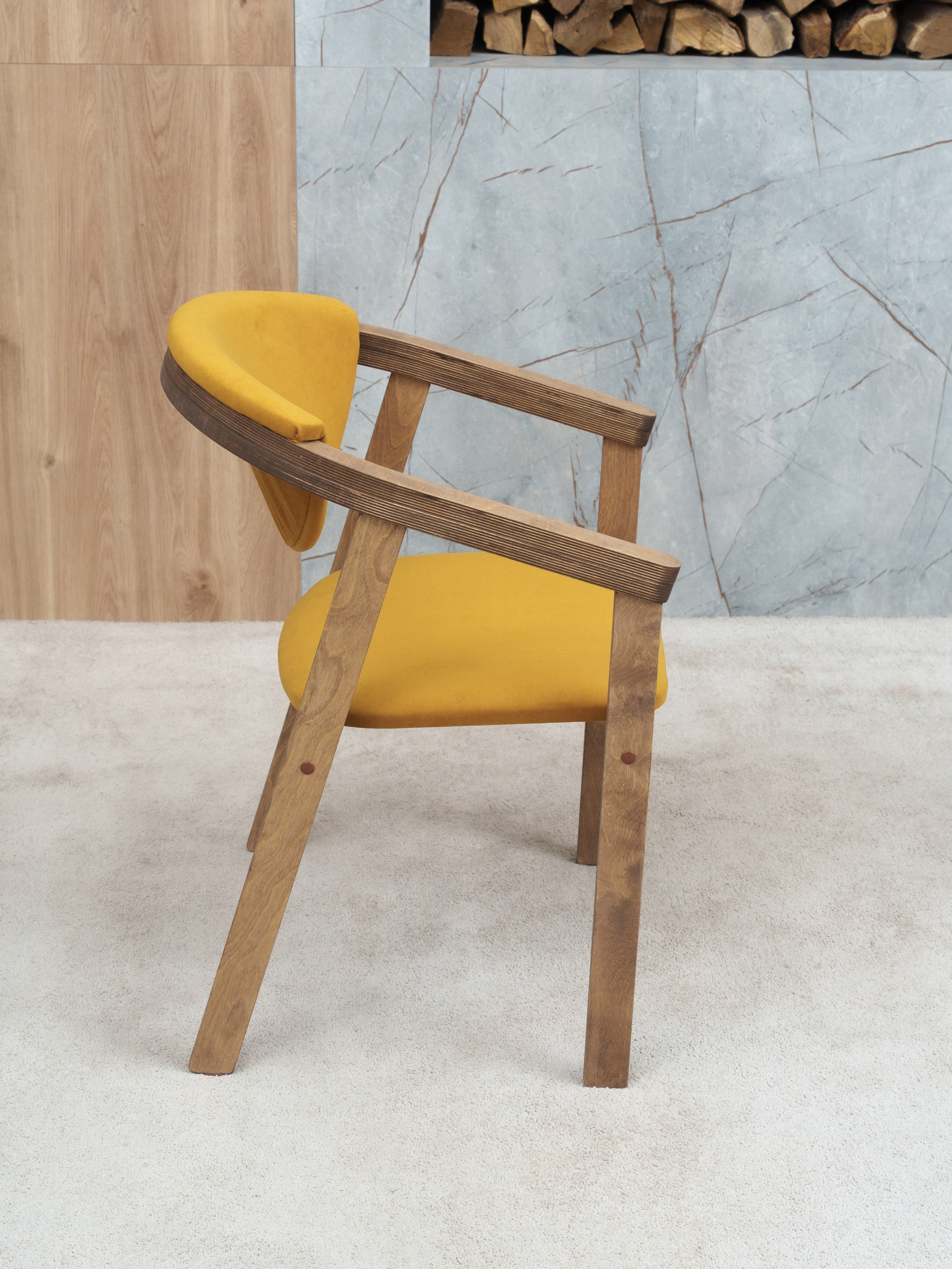 Столы и стулья для маркетплейсов. Иван Упоров — фотограф, рилсмейкер чебоксары