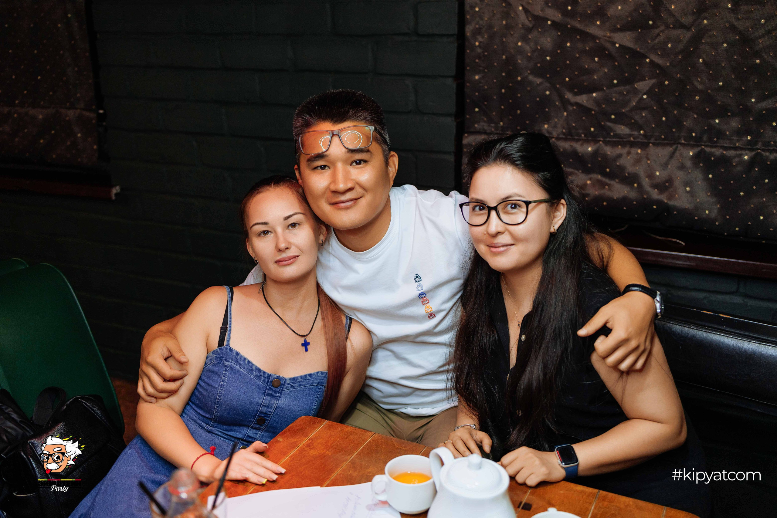 Эйнштейн Party