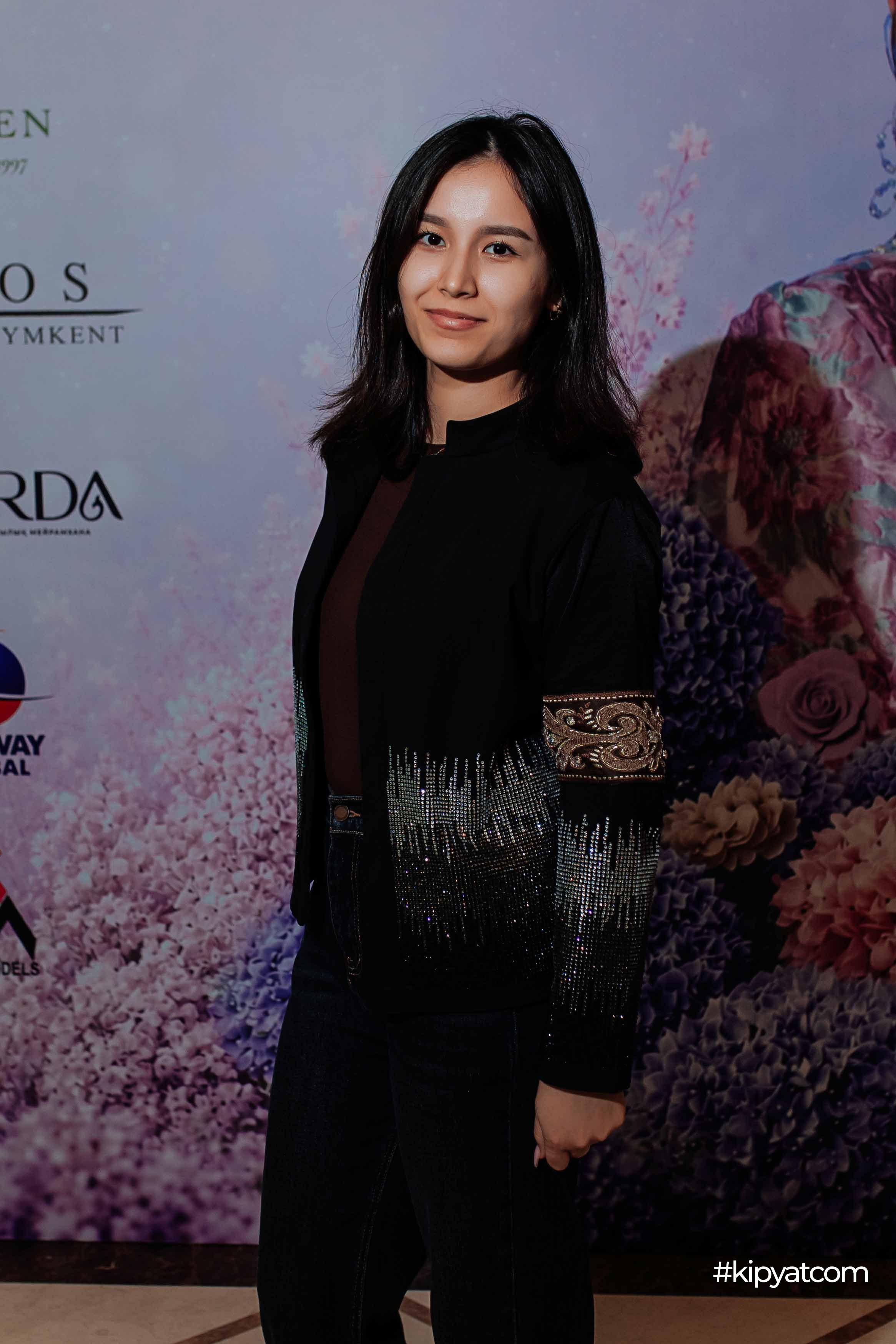 KAZAKHSTAN FASHION WEEK SHYMKENT «11 SEASON». Кипятком Шымкент