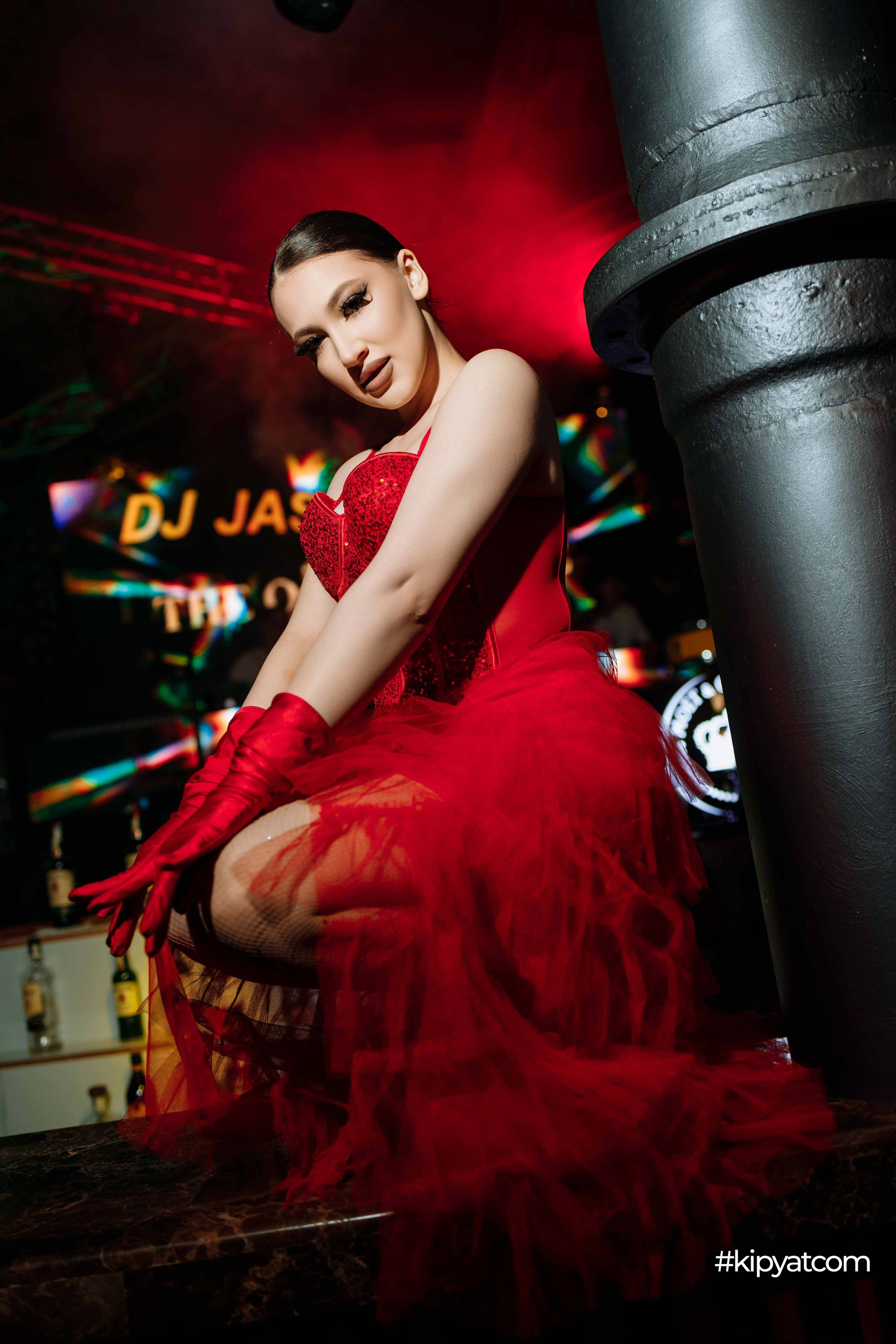 The Queen Prive. Кипятком Шымкент