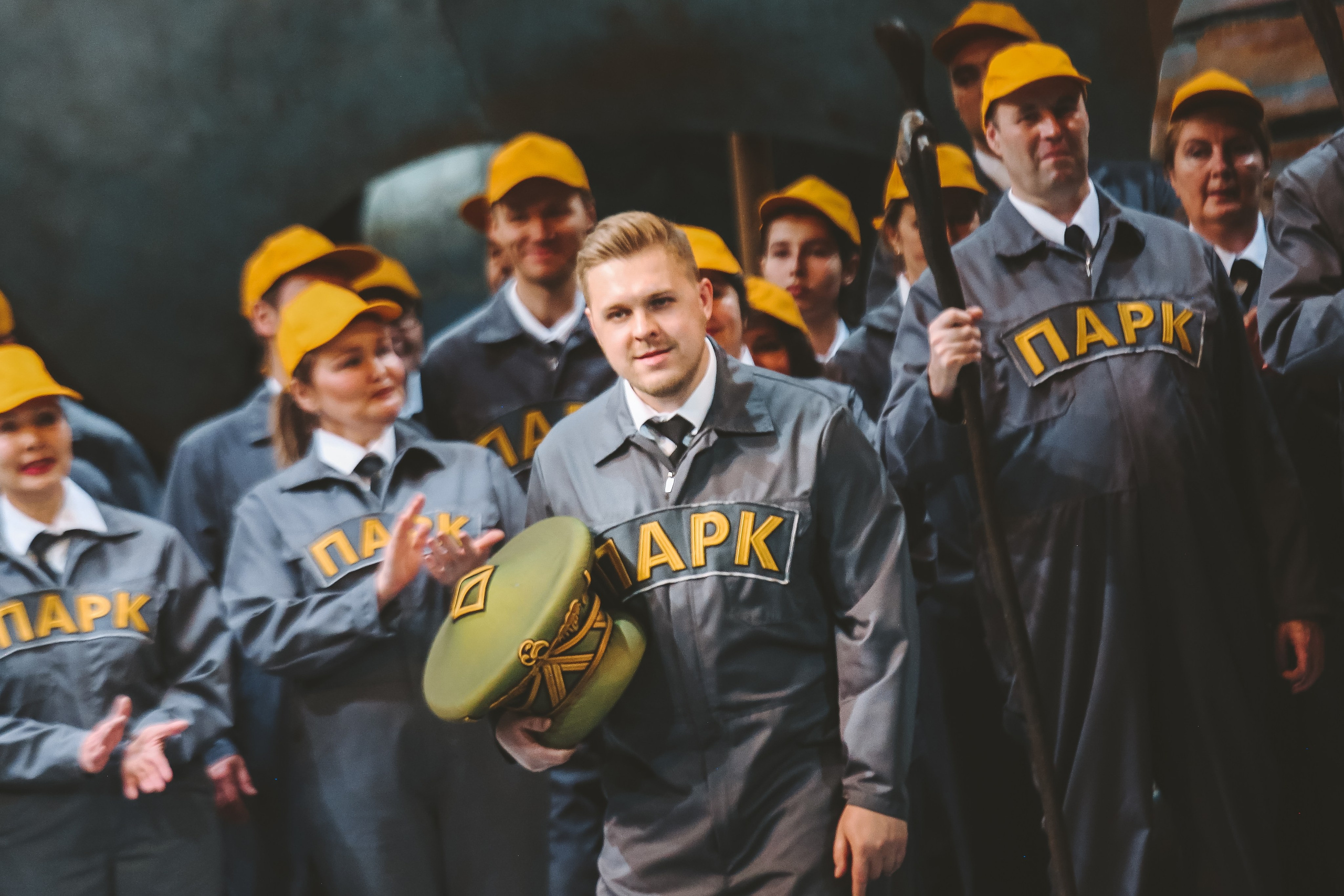 Парк древнерусского периода: премьера «Садко» Чернякова в Большом театре. Дарья Письменюк / Darya Leitstern — фотограф, музыкант, журналист, путешественник