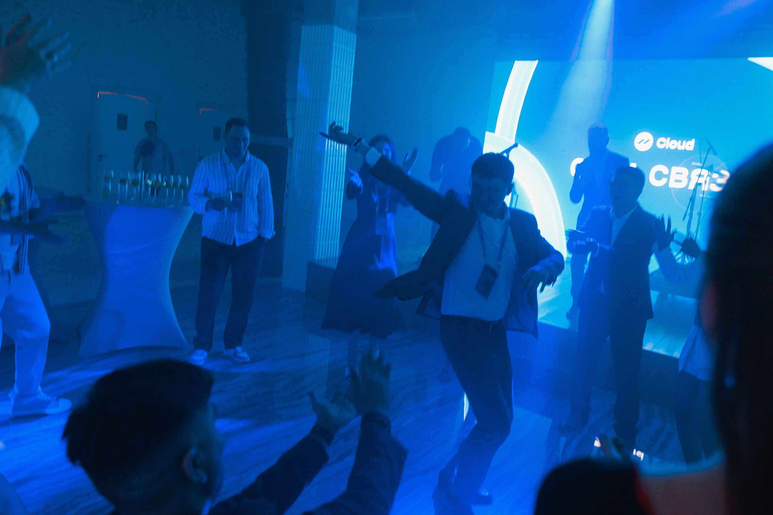 Cloud — Сила связей. Commercial photographer | Anton Ermakov