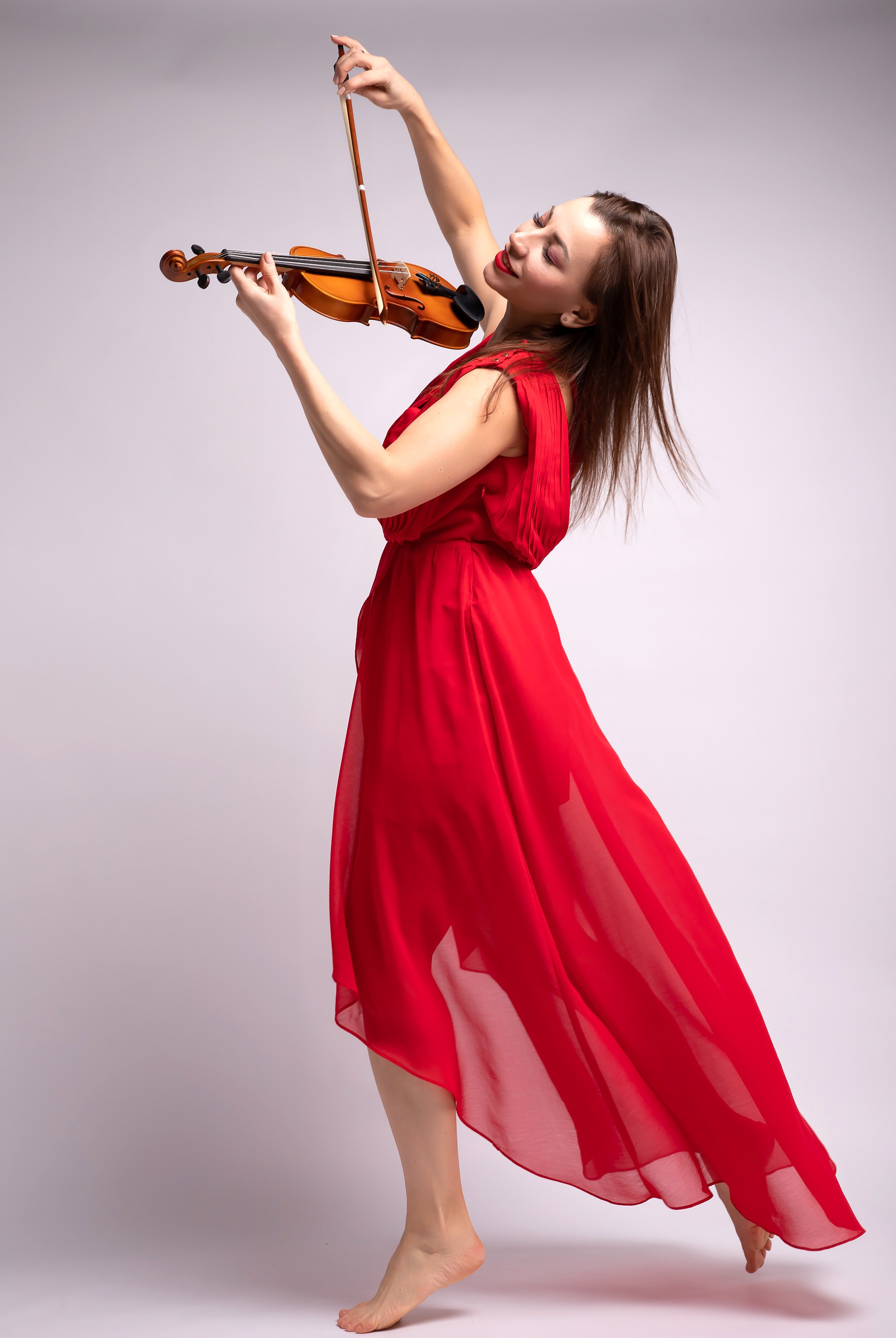 Скрипка (Елена)