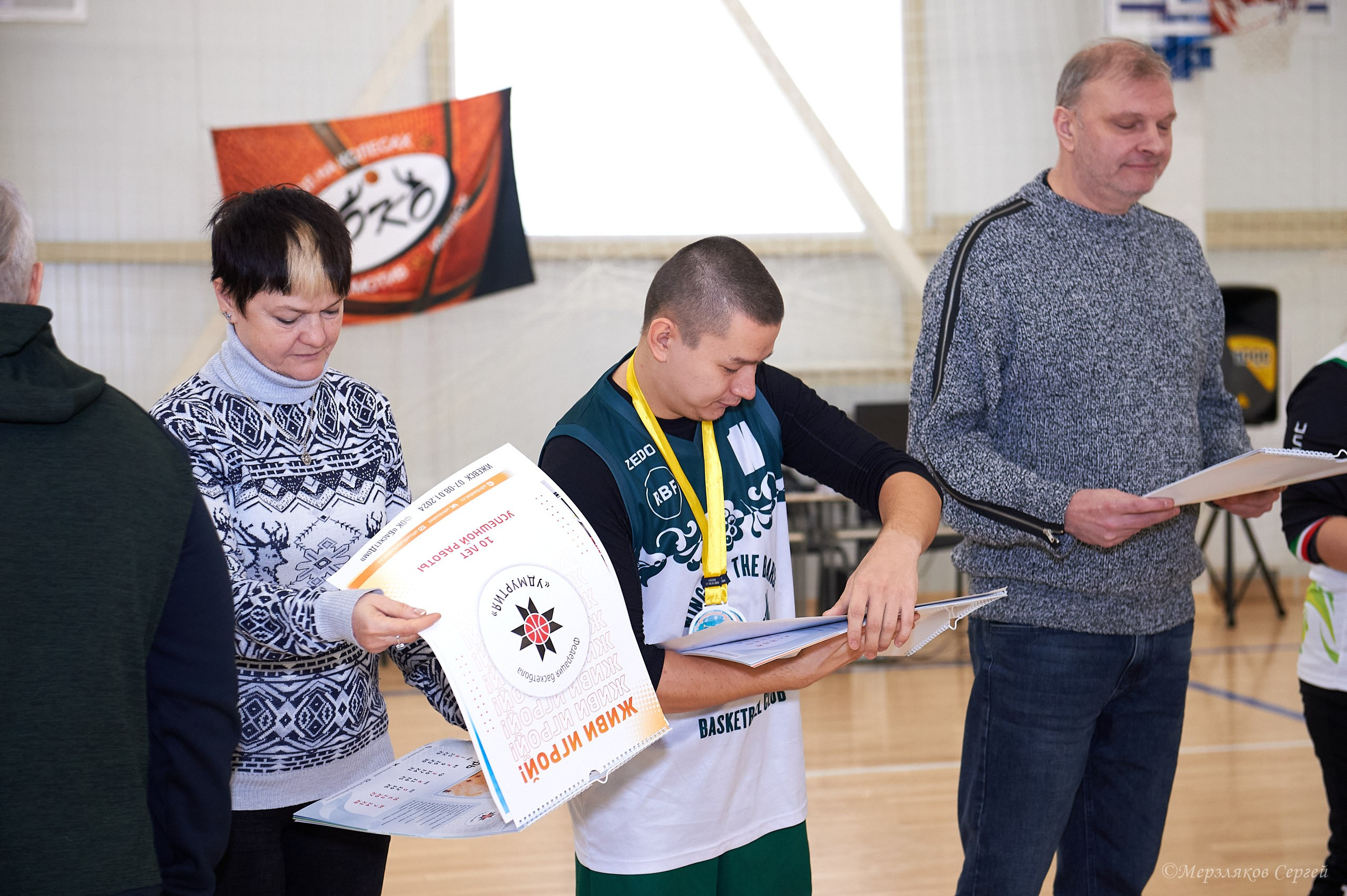 X традиционный Рождественский турнир по баскетболу на колясках. Ижевск. Спортивный репортажный фотограф в Ижевске Сергей Мерзляков