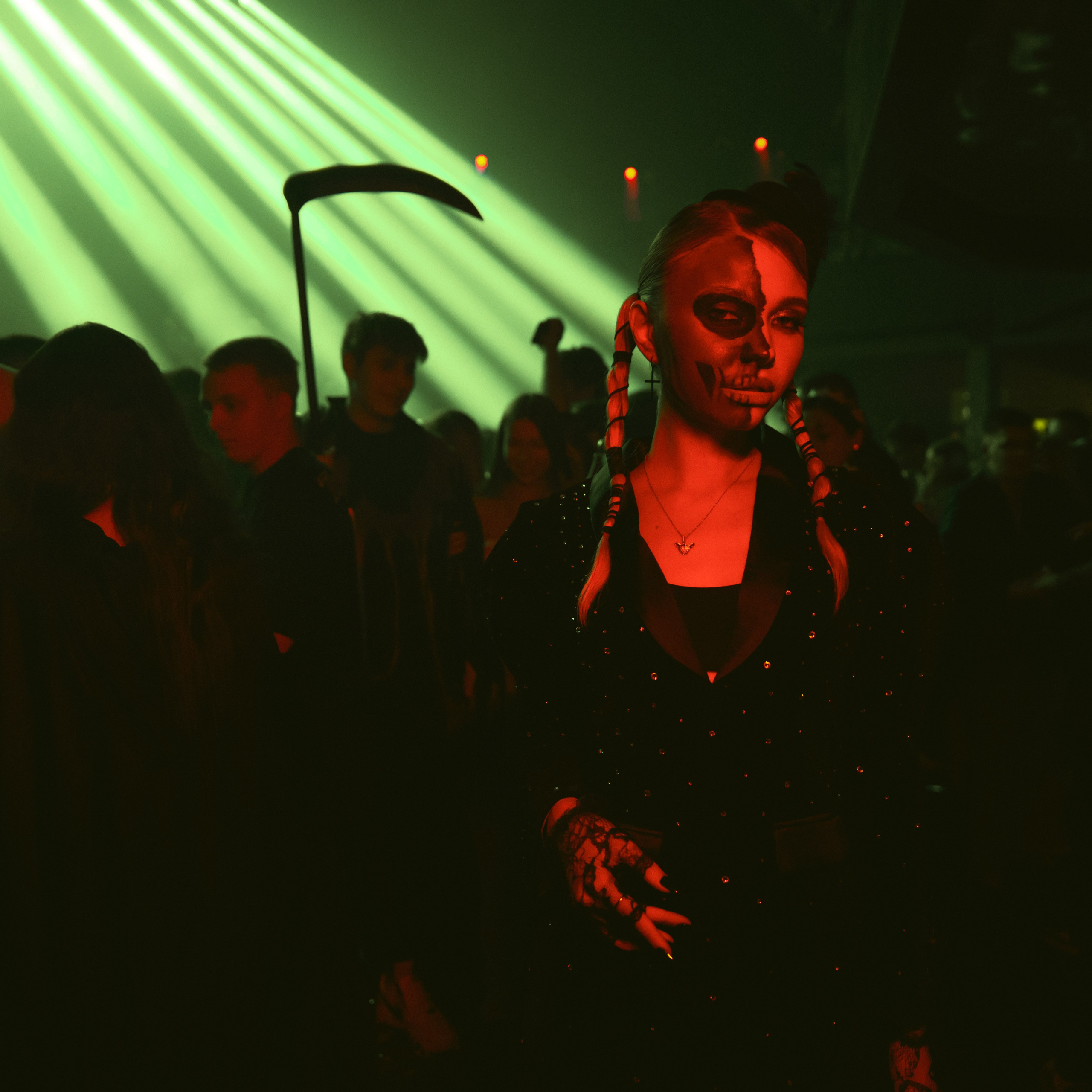 Клубный репортаж в Lookin Rooms. Свадебный и портретный фотограф в Москве Жердев Даниил