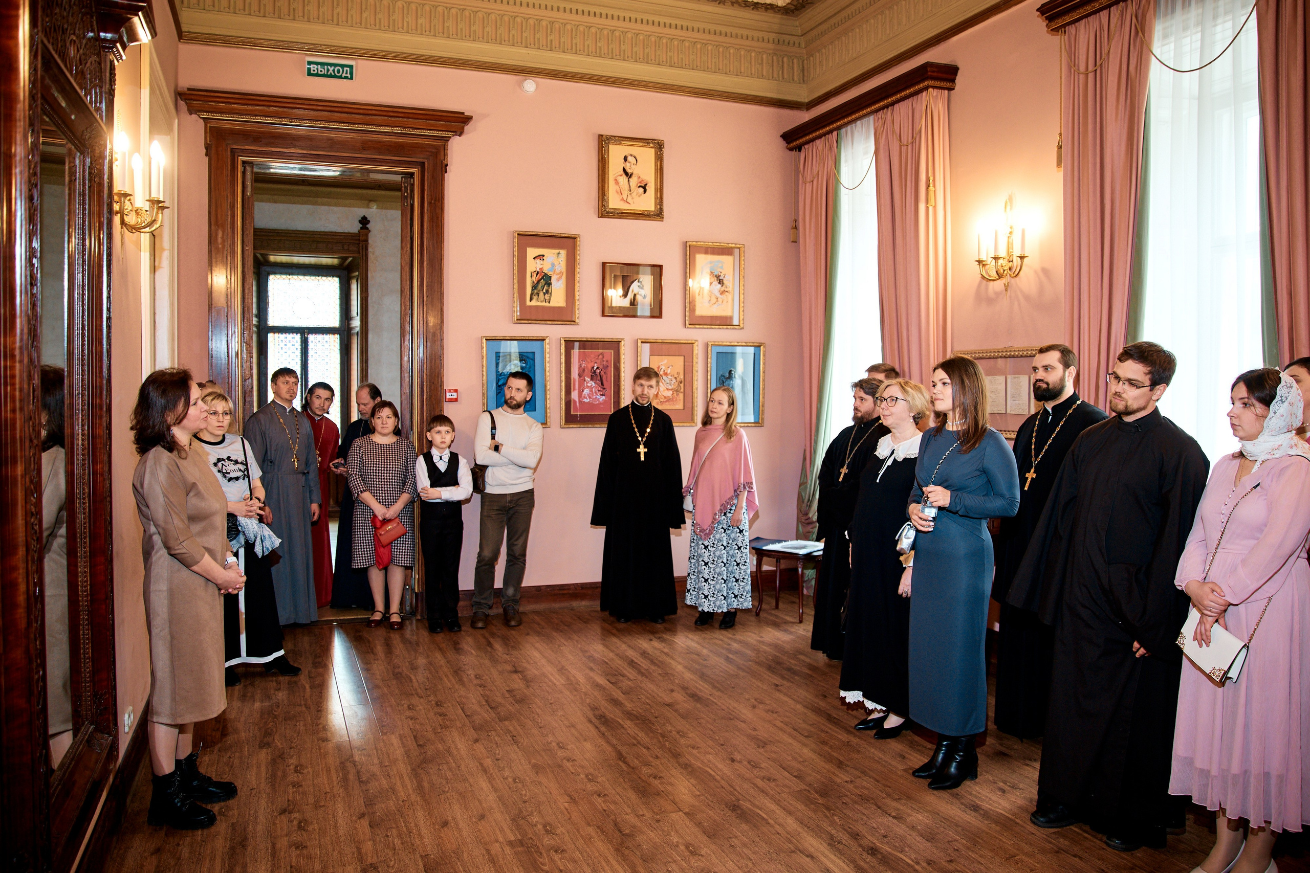 День жен-мироносиц — Середниково, 2025. Свадебный фотограф Андрей Кочкин в Москве