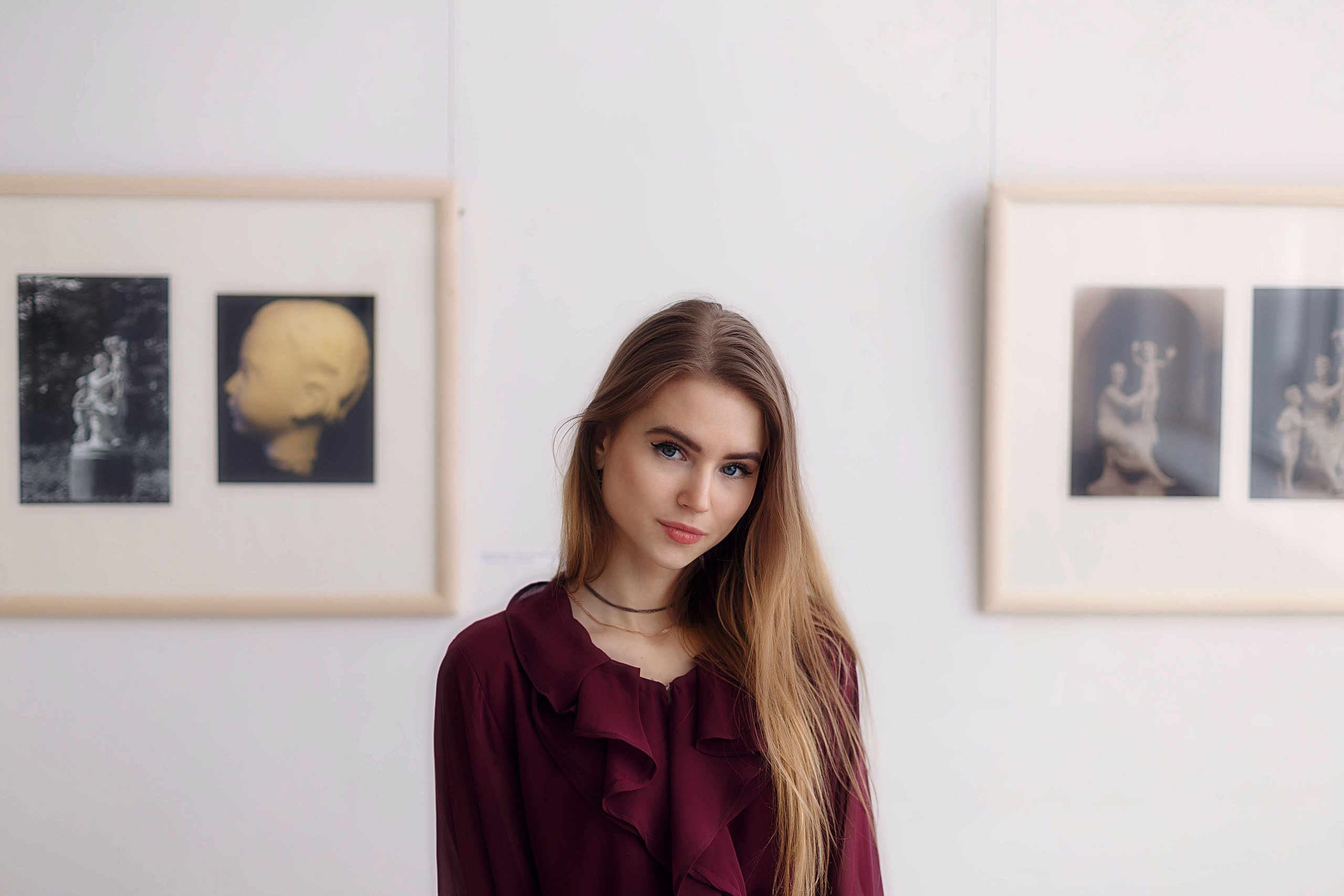 Фотосессия с Машей в Чувашском художественном музее. Портретный и репортажный фотограф в Чебоксарах Андриян Чаркин