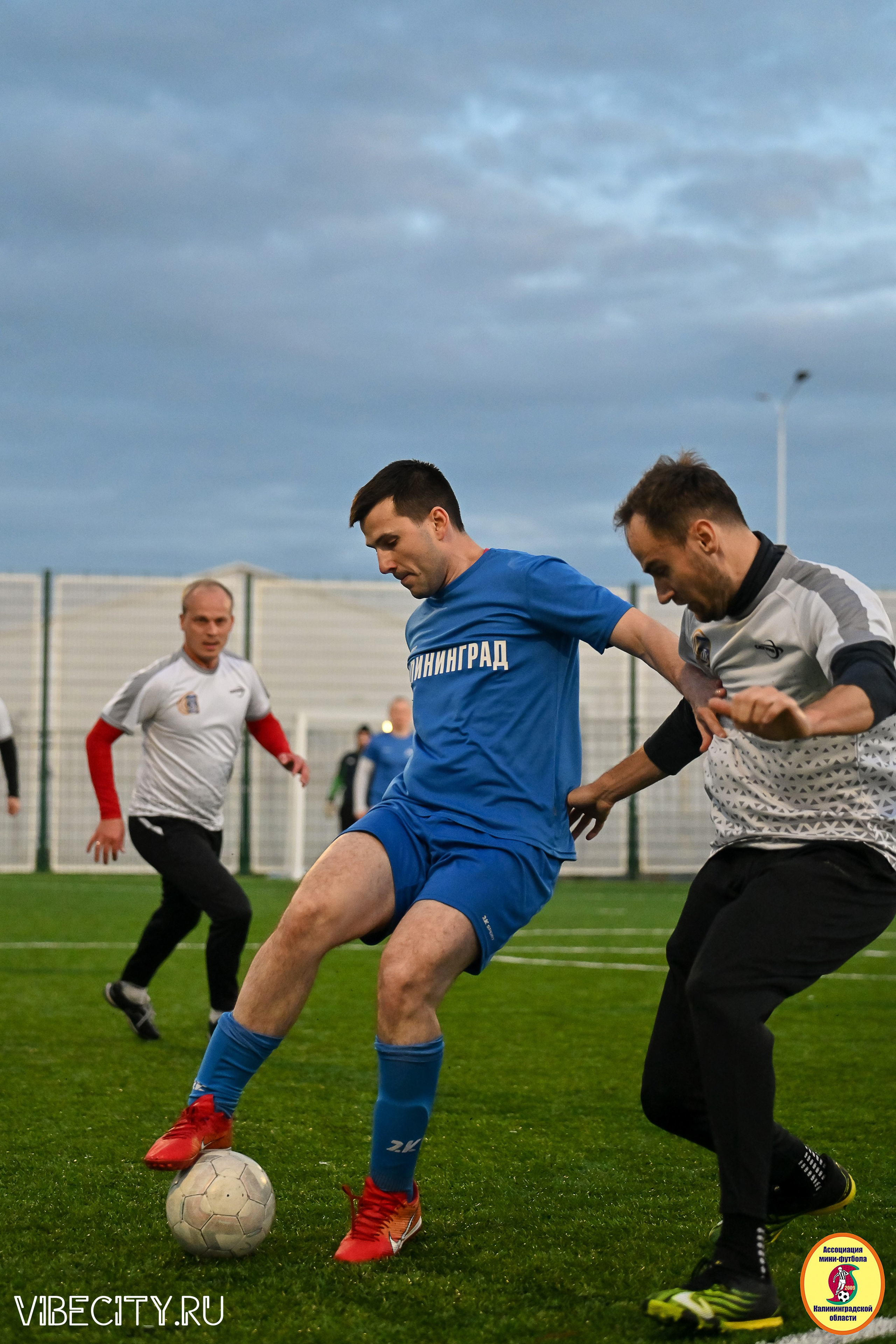 ИГРЫ МИНИ-ФУТБОЛЬНОЙ И КОРПОРАТИВНОЙ ЛИГИ. VIBECITY.RU Вайб Сити Ру Фоторепортажи Фотоотчеты Калининград