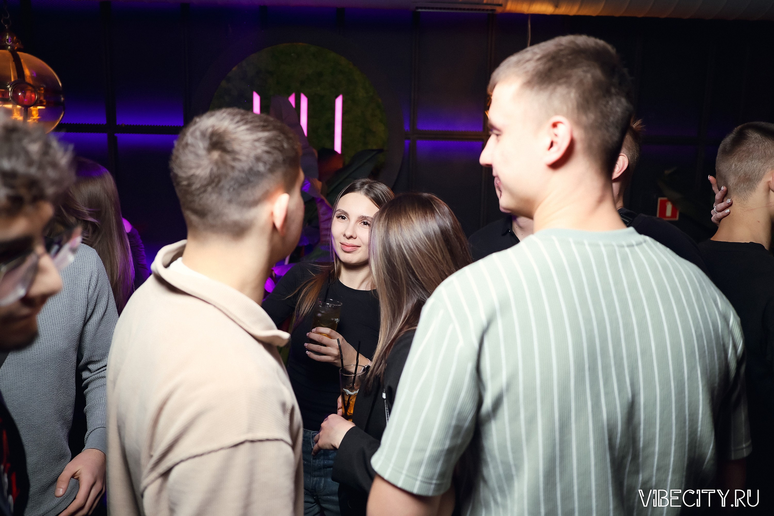 DOUBLE U. VIBECITY.RU Вайб Сити Ру Фоторепортажи Фотоотчеты Калининград