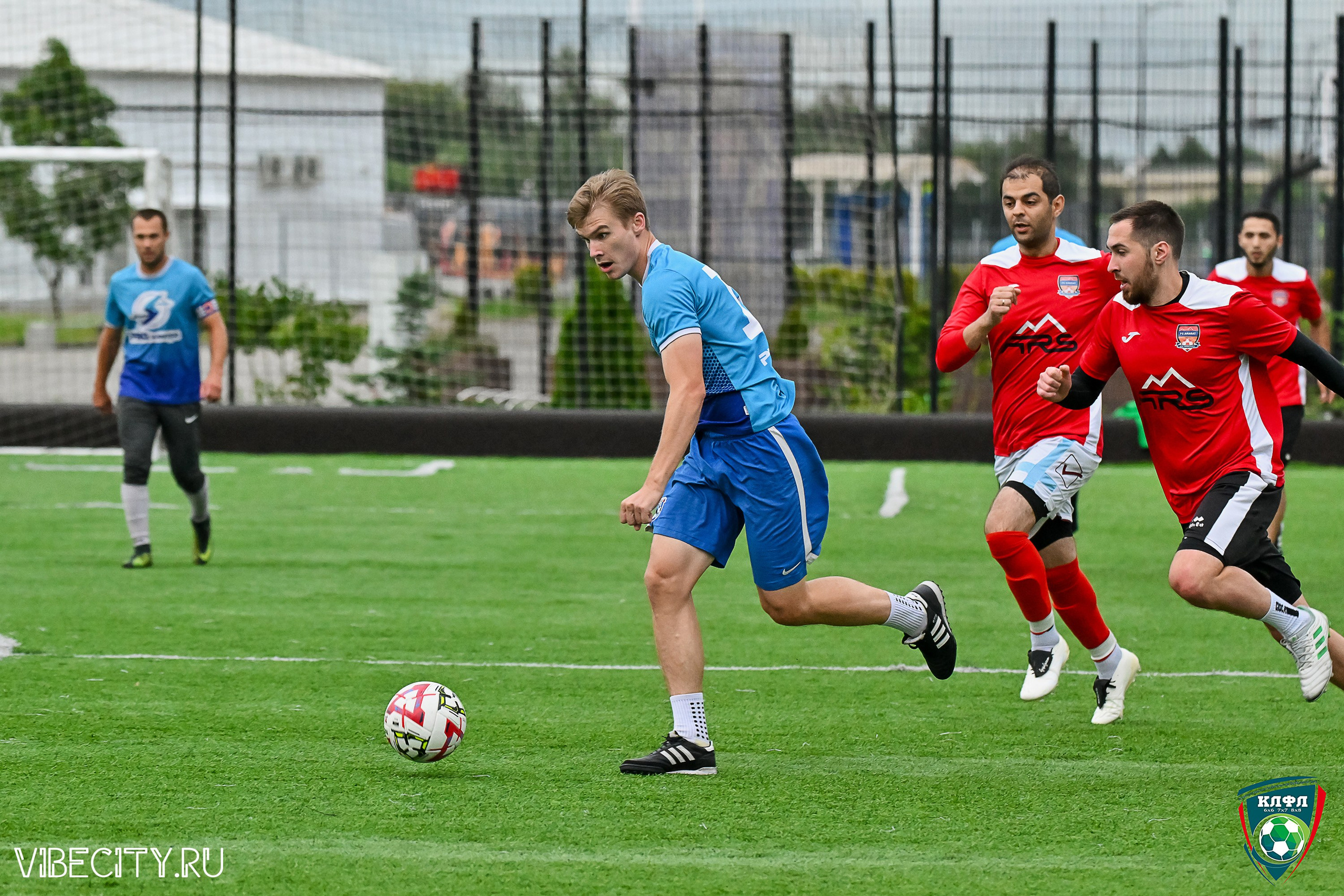 ФИНАЛЬНЫЕ МАТЧИ ПЛЕЙ-ОФФ XXl ЛЕТНЕГО КУБКА КАЛИНИНГРАДСКОЙ ЛФЛ. VIBECITY.RU Вайб Сити Ру Фоторепортажи Фотоотчеты Калининград