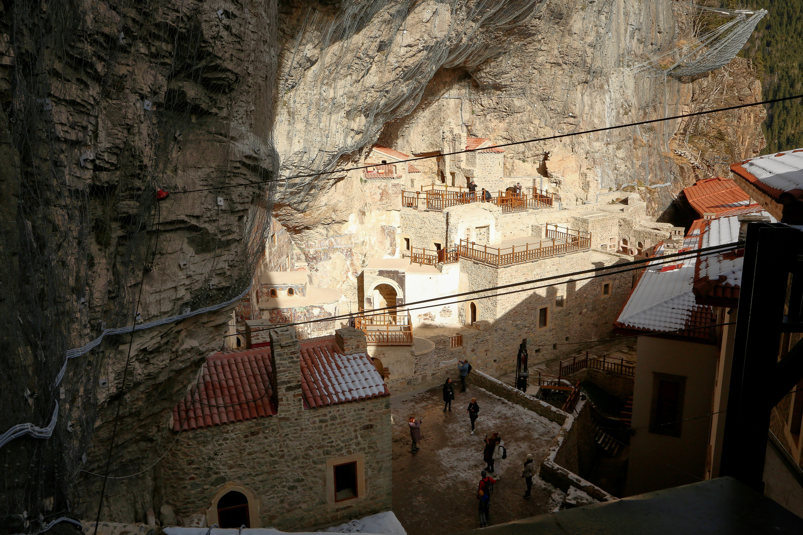 Трабзон — монастырь Сумела. Фото департамент круизного лайнера Астория Гранде