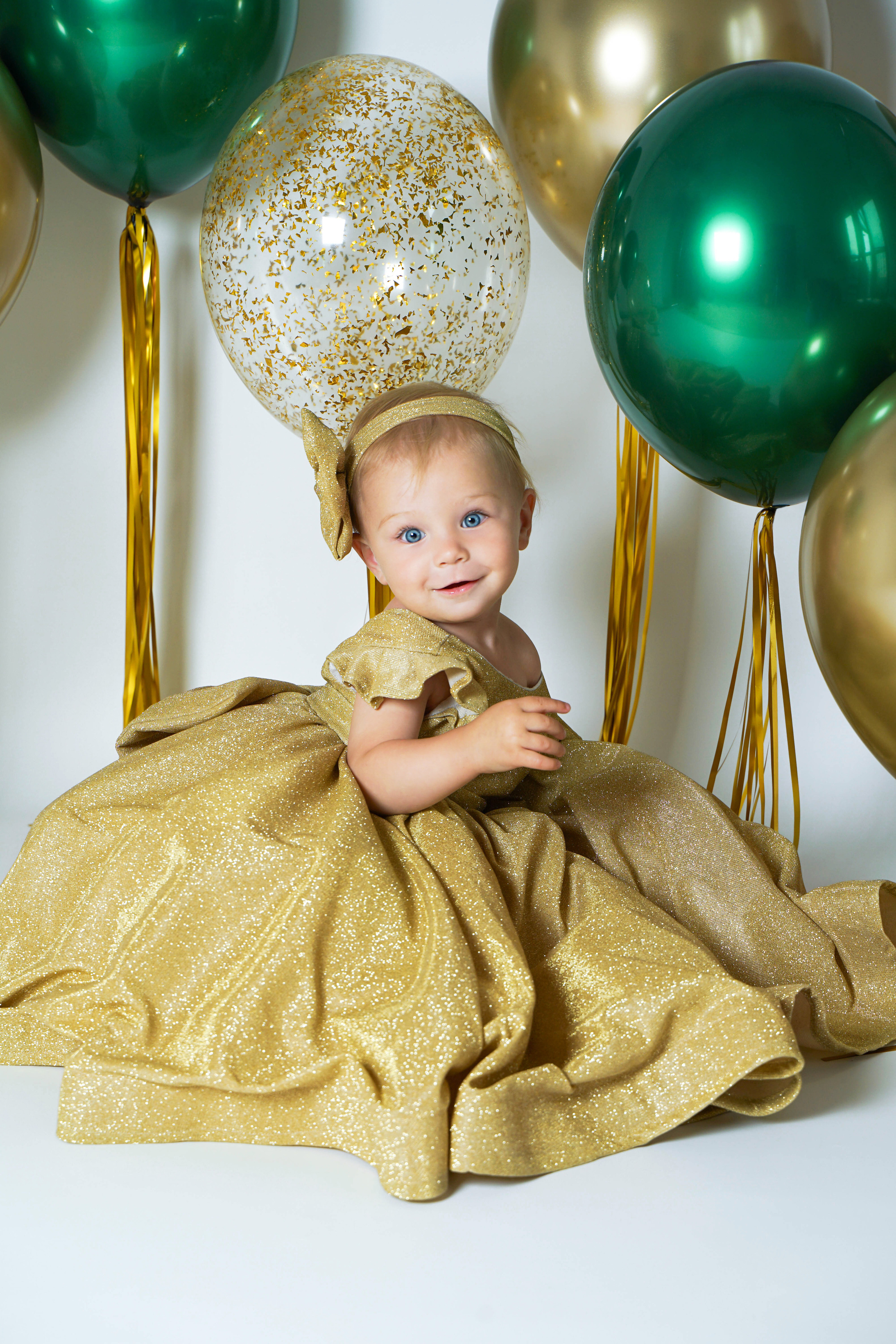 Василисе годик. Студия детской фотографии