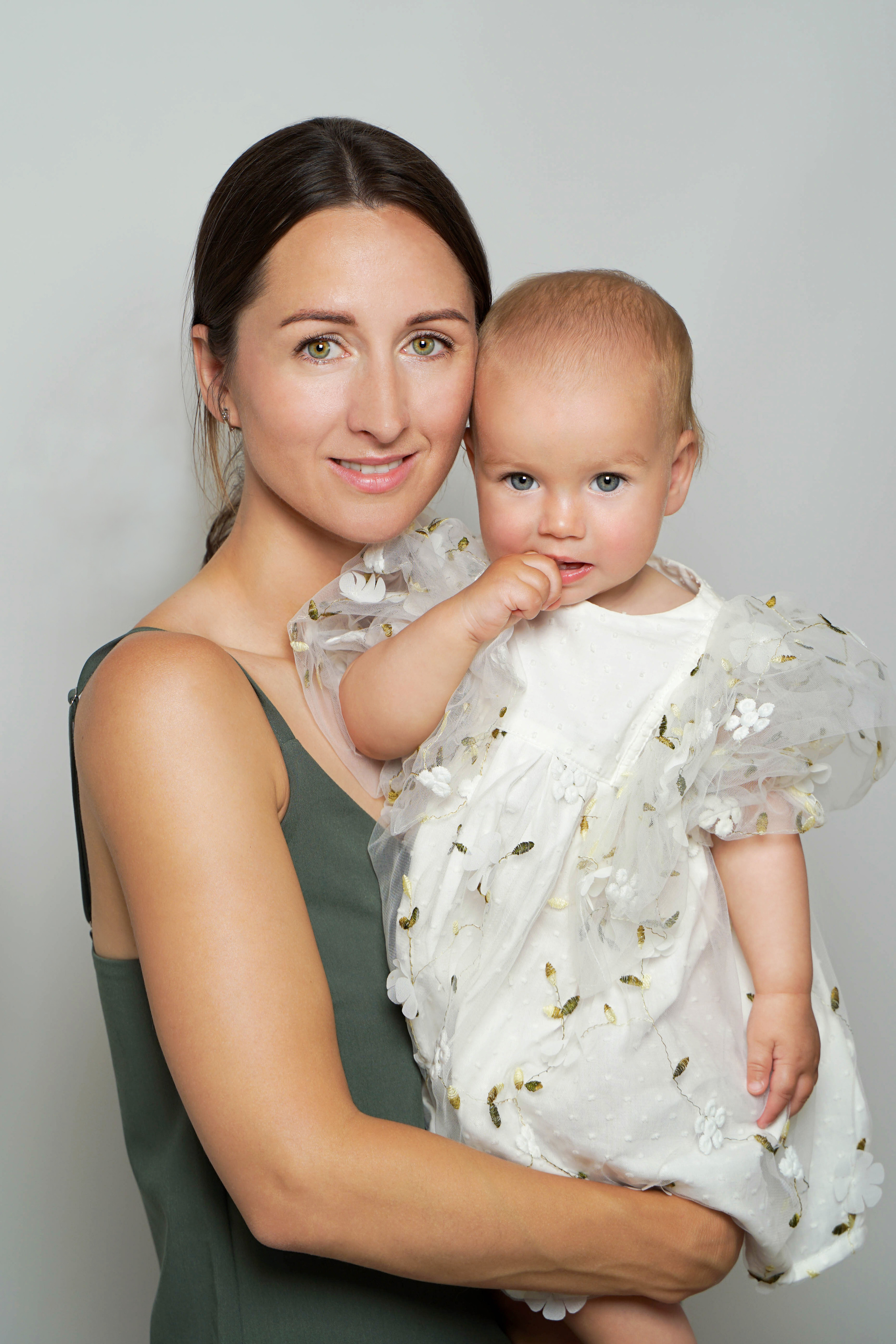 Нике годик. Студия детской фотографии