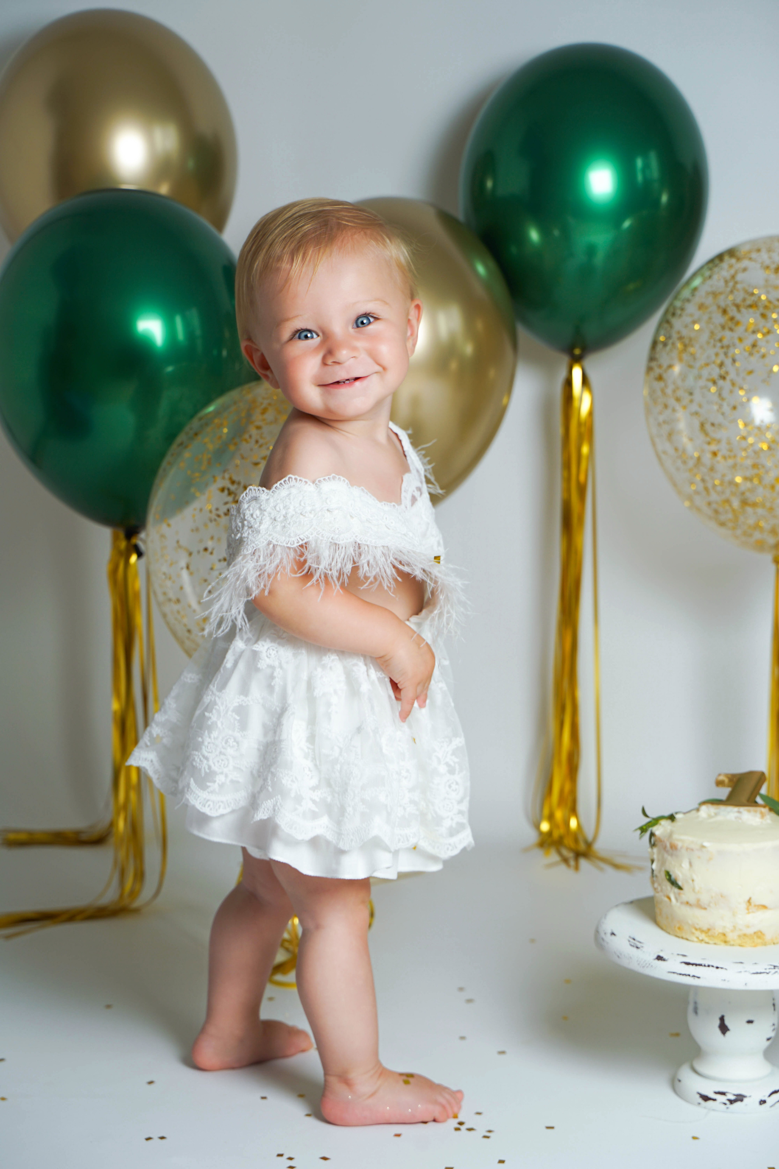 Василисе годик. Студия детской фотографии