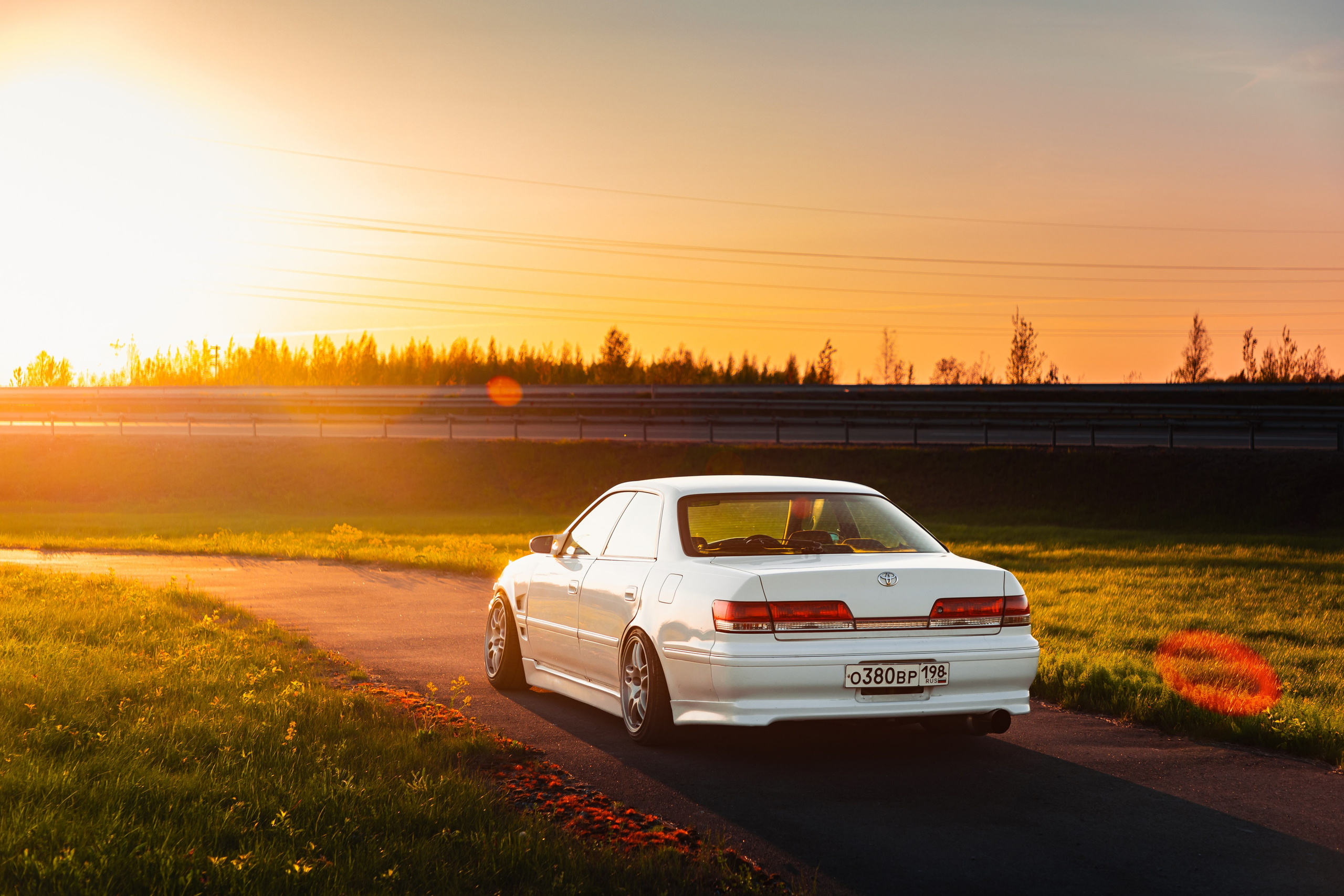 Toyota Mark II JZX100 — вид сзади