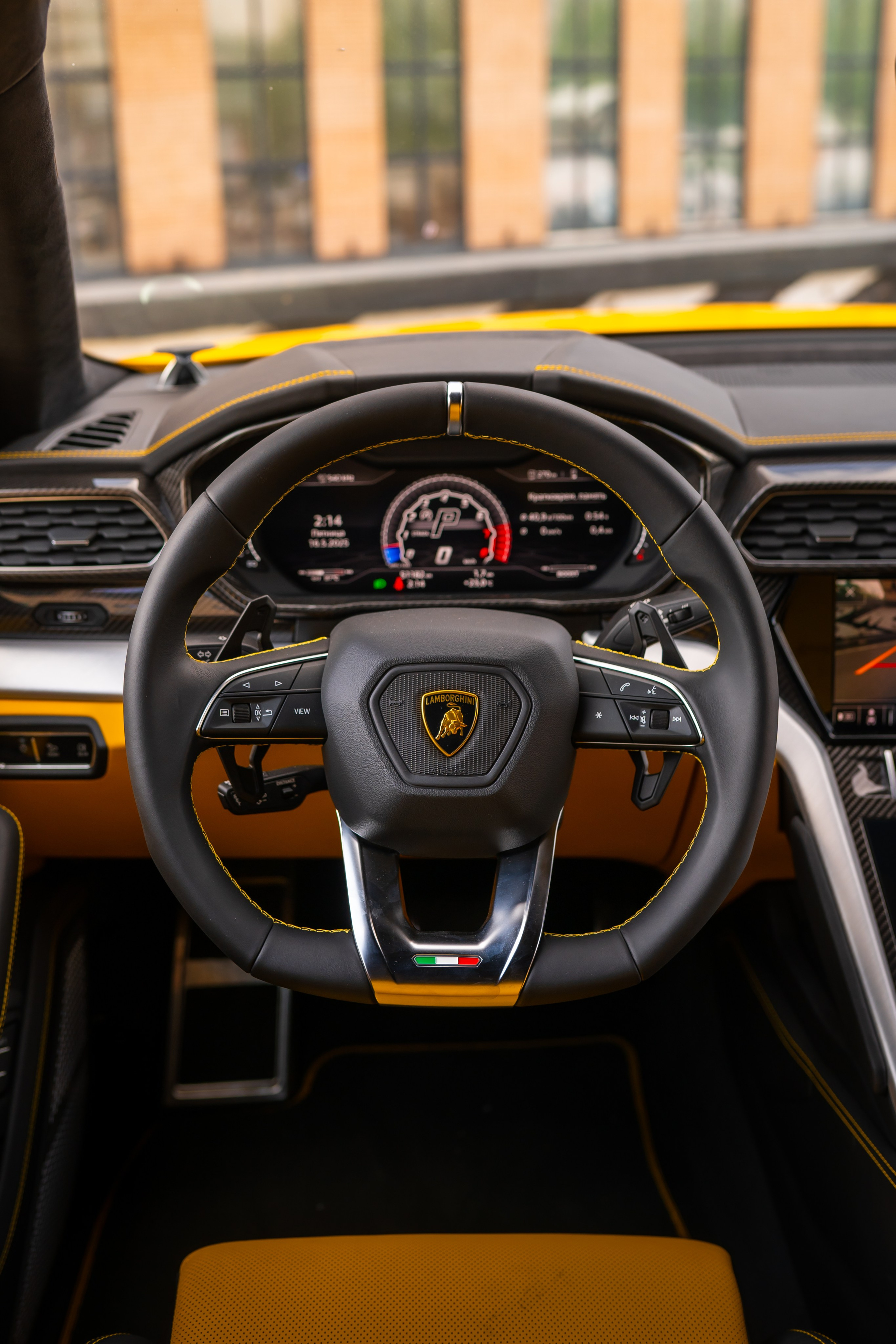 Lamborghini Urus. Mirllaev